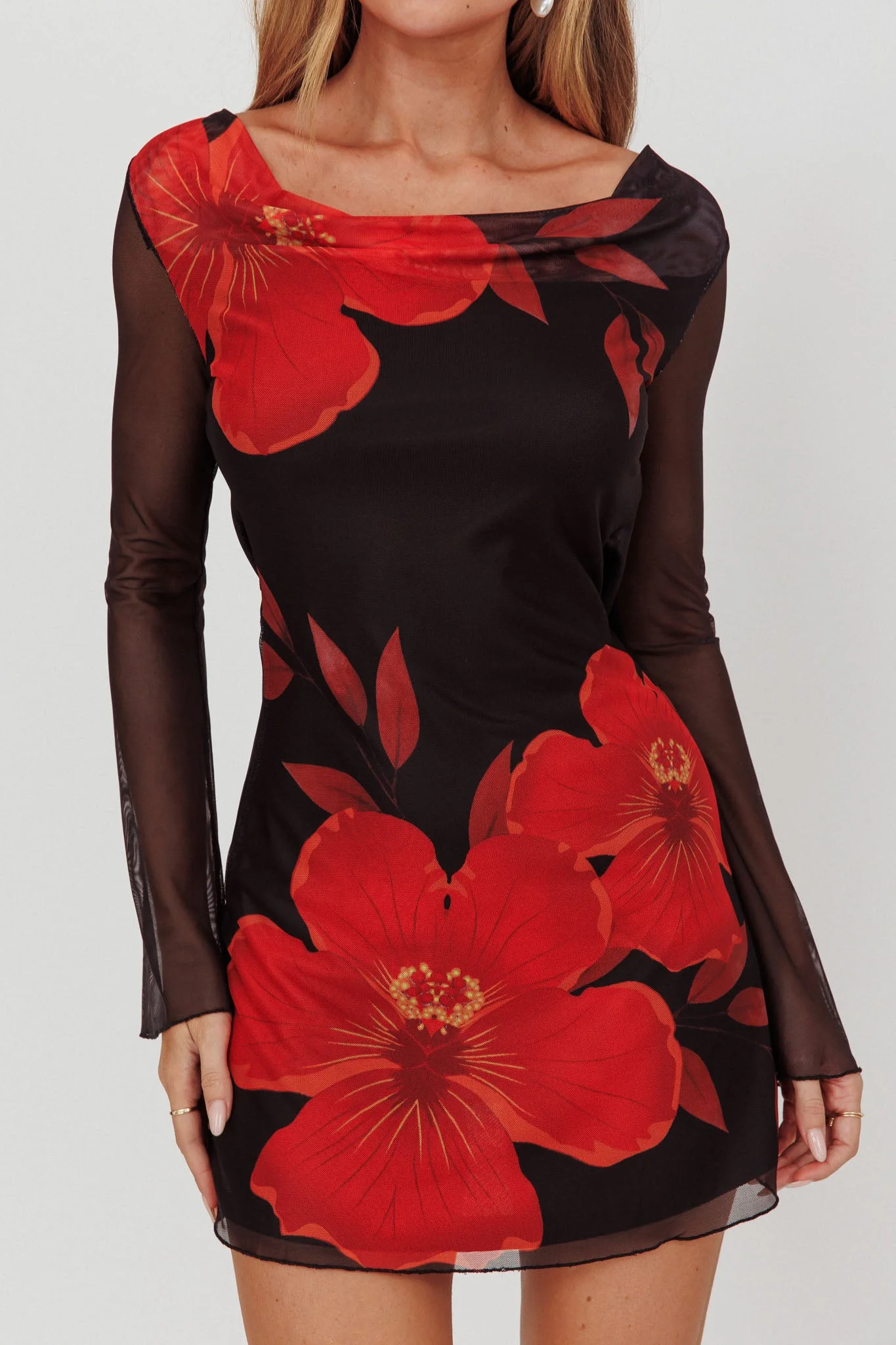 Isabella Long Sleeve Backless Mini Dress Hibiscus Black - luluinthesky