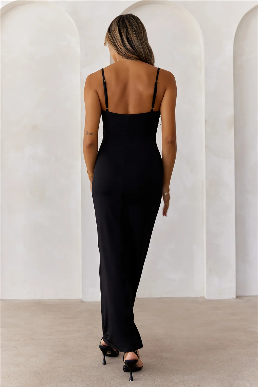 HELLO MOLLY BASE Smoothing Thin Strap Maxi Dress Black