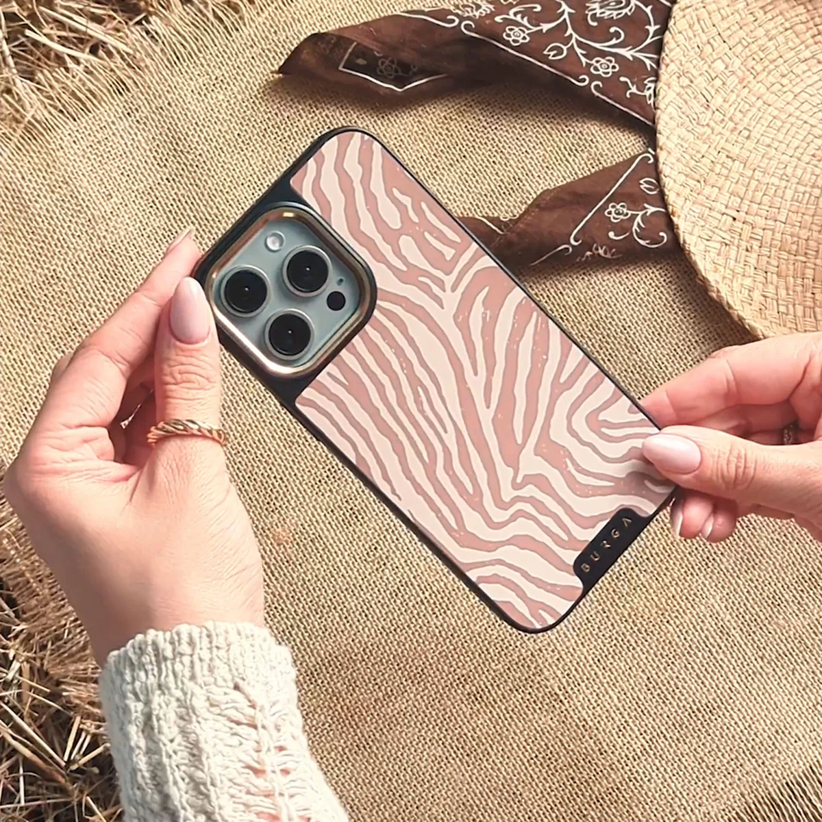 Lasso - iPhone 11 Pro ケース