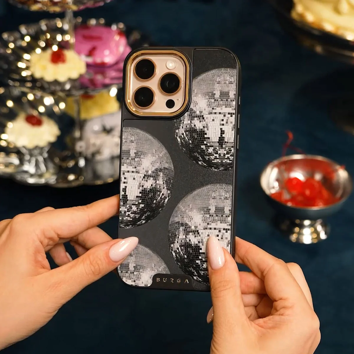 After Hours - iPhone 11 Pro Max ケース