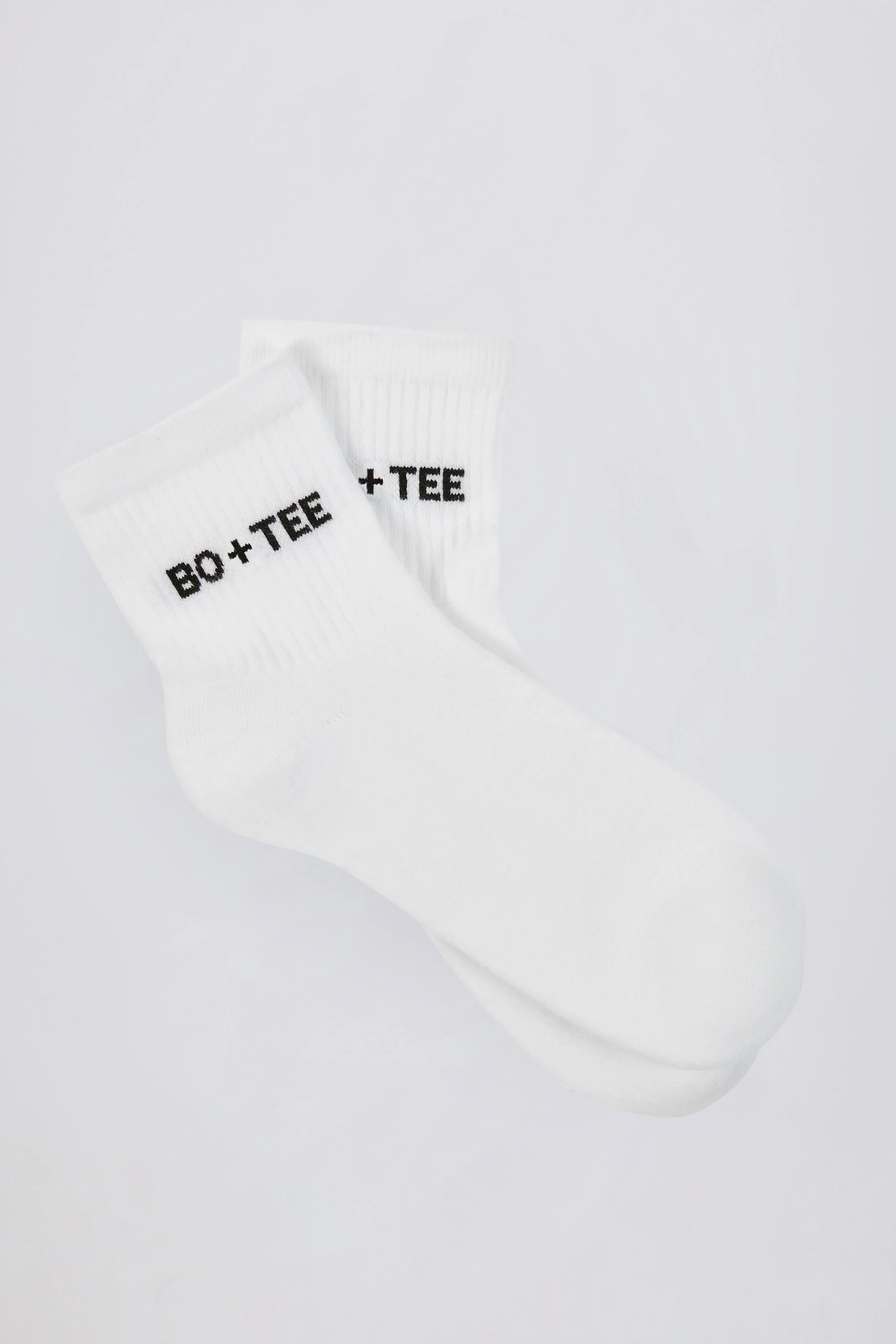 Ribbed Crew Sock Bundle in White