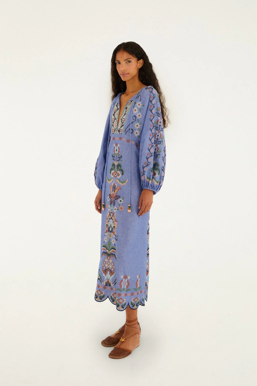 Blue Garden Tapestry Embroidered Long Sleeve Midi Dress