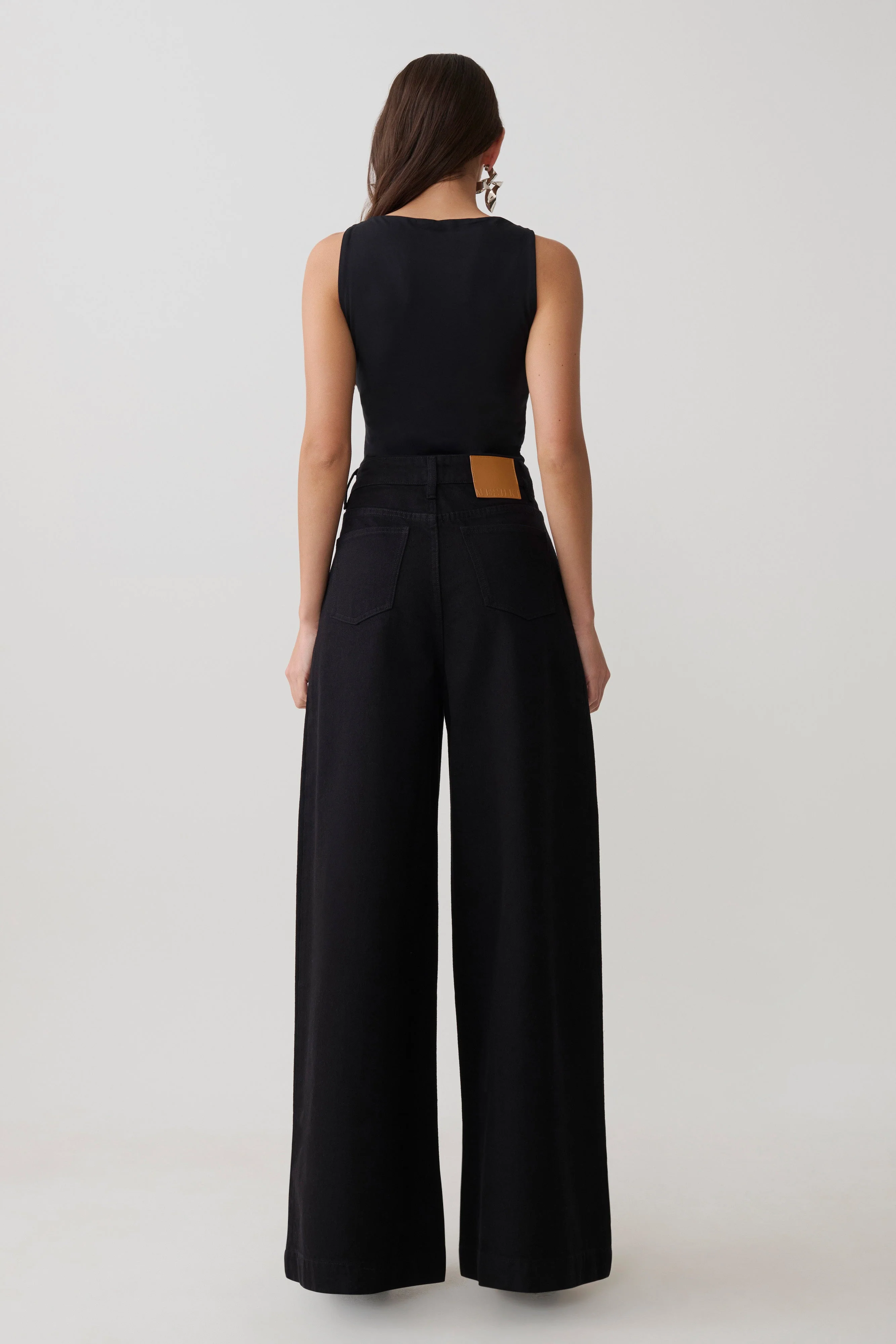 Bobby Oversized Jean With Front Pleat - Black