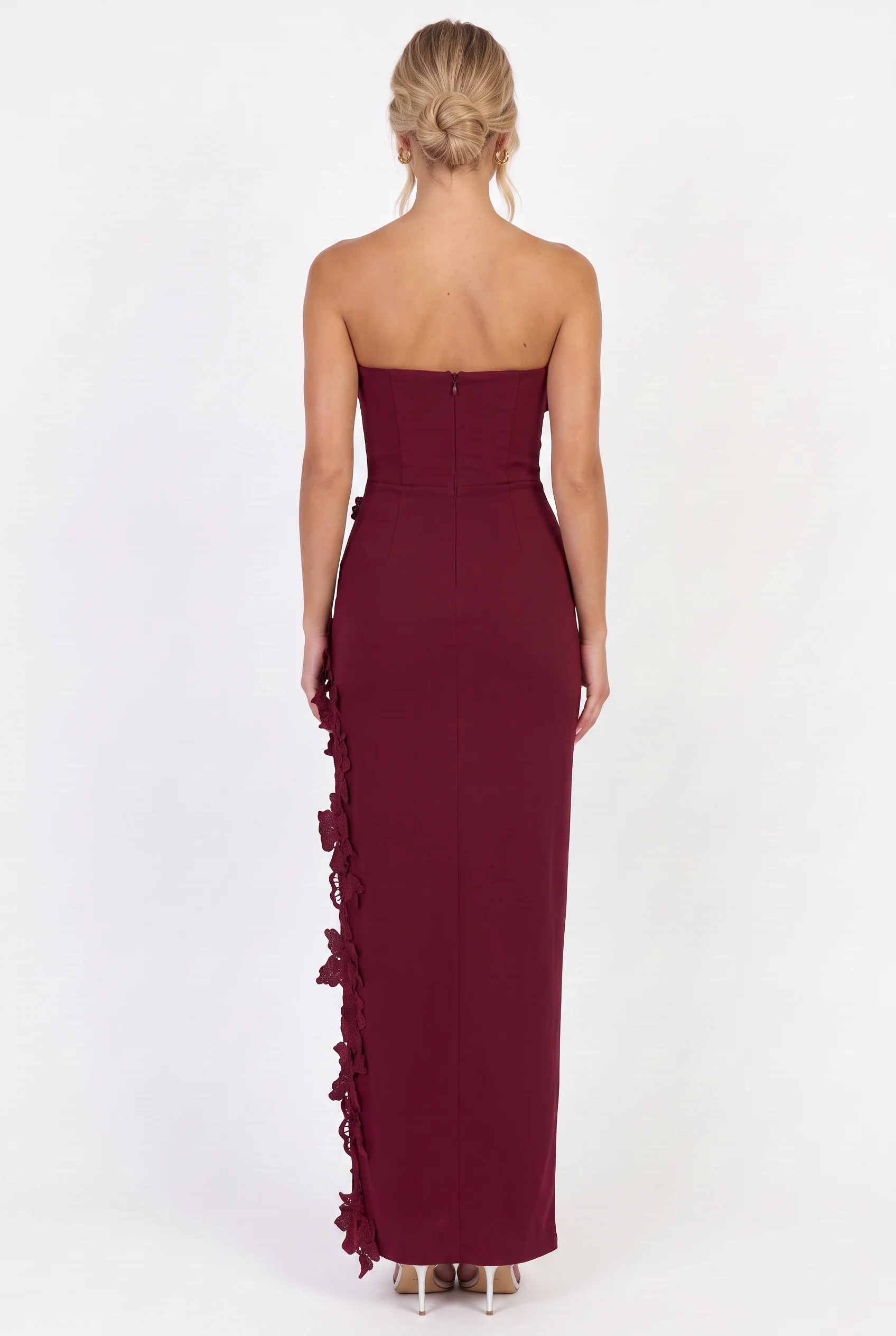 Éloise Floral Appliqué Column Maxi Dress