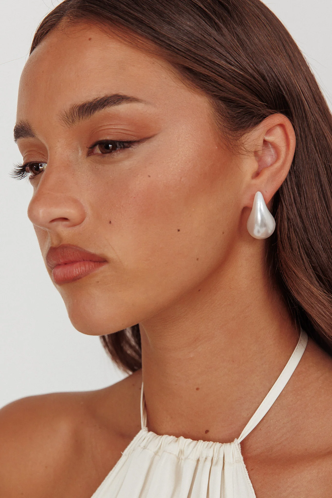 Rainy Teardrop Earrings Pearl