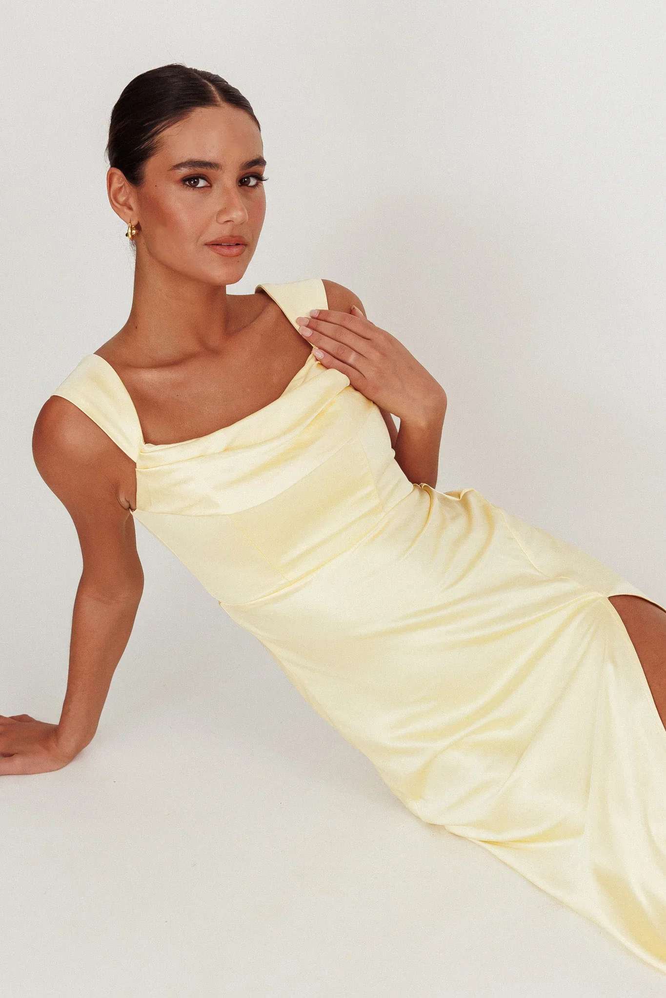 Lucinda Off-Shoulder V-Back Dress Butter