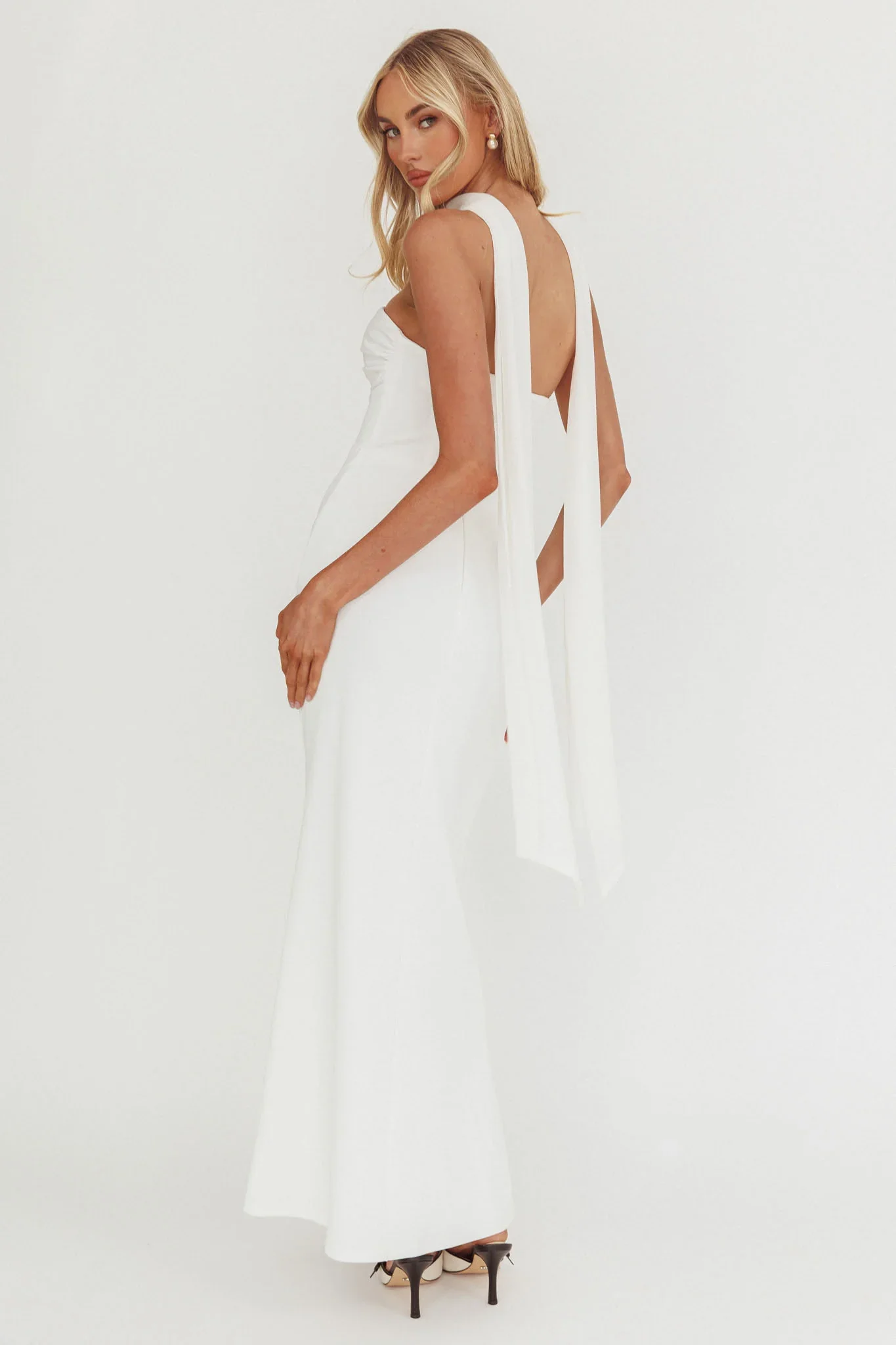 Of The Night Twist Bust Maxi Dress White