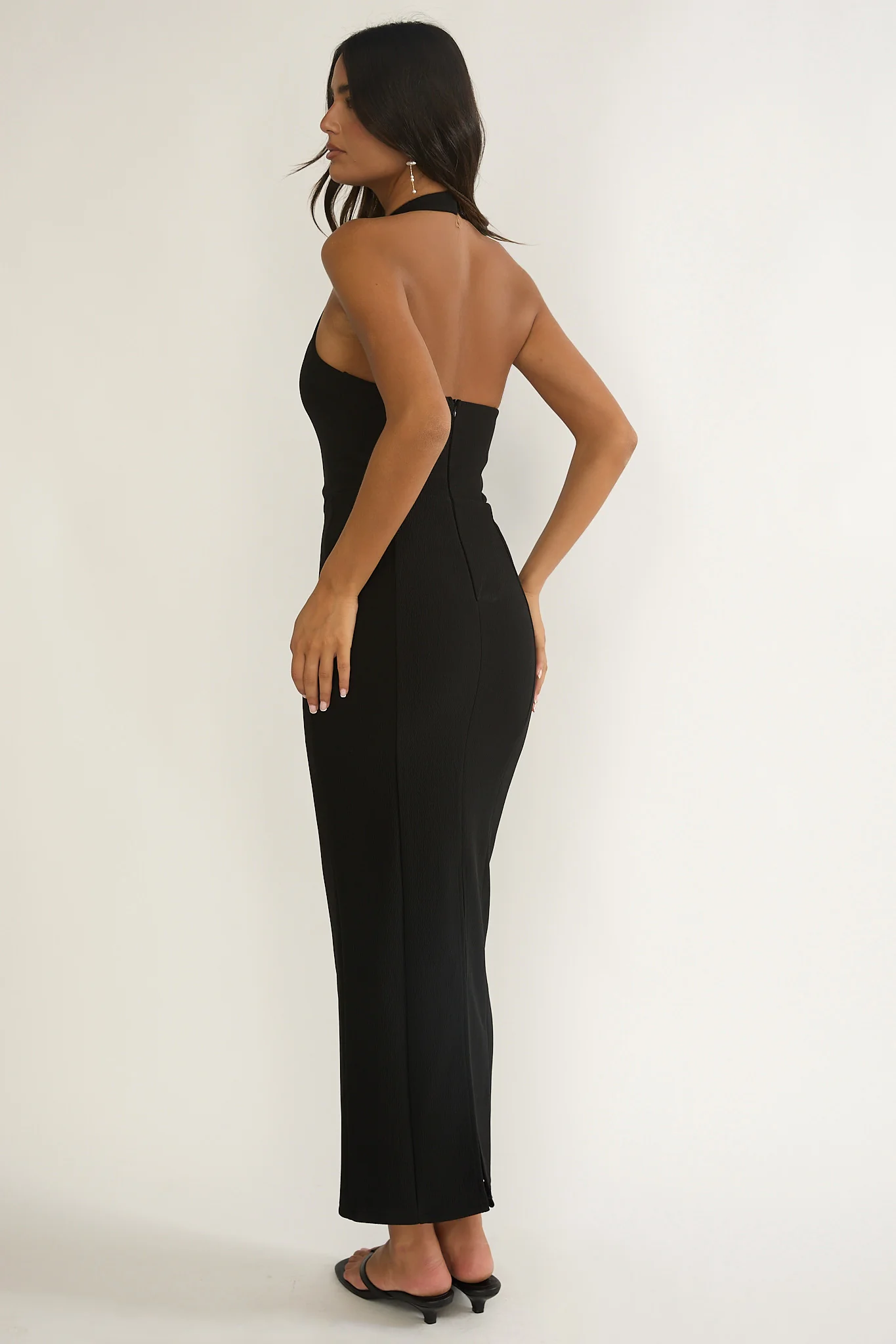 Shailyn Scoop Neck Halter Maxi Dress Black - luluinthesky