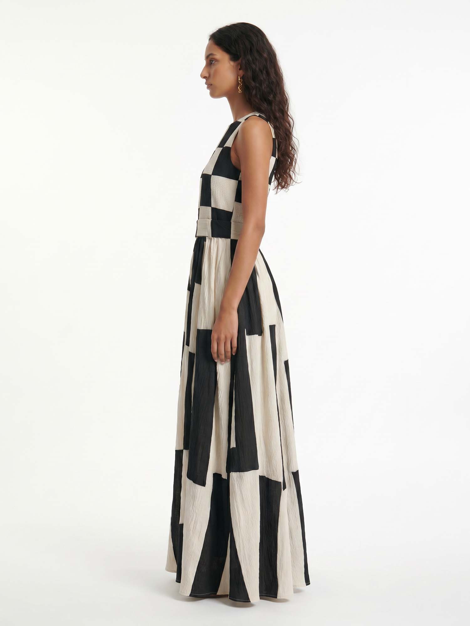 Checkerboard Contrast Maxi Dress