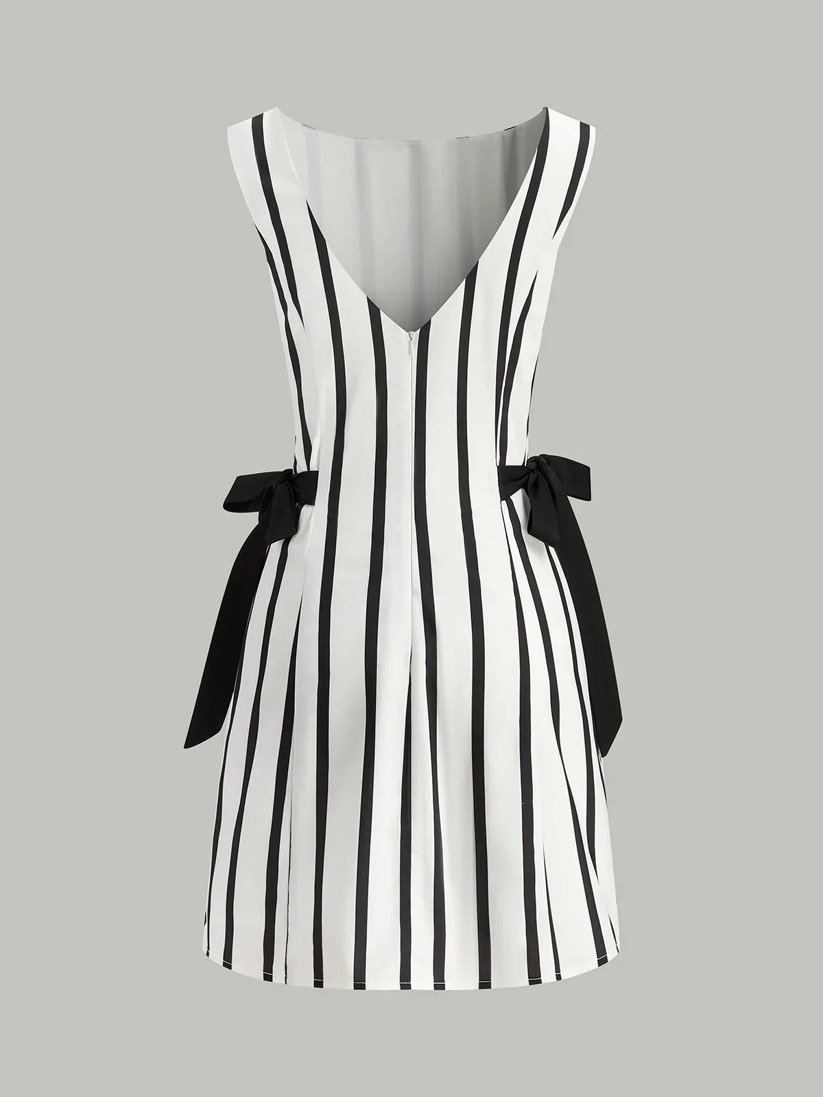 Striped Backless Dual-Sided Bow Zipper Dress - luluinthesky