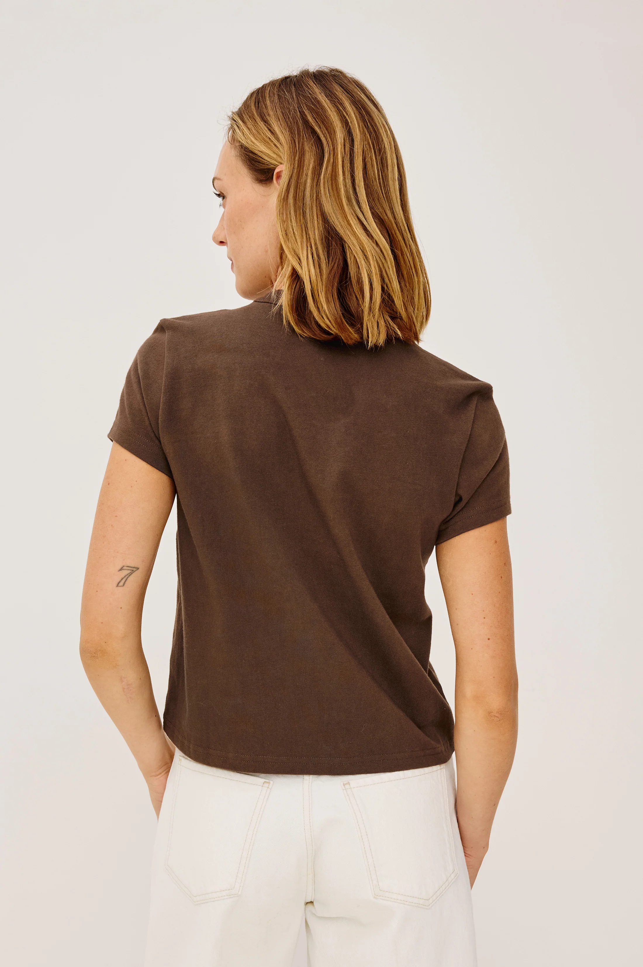 Girlfriend T-Shirt - Espresso