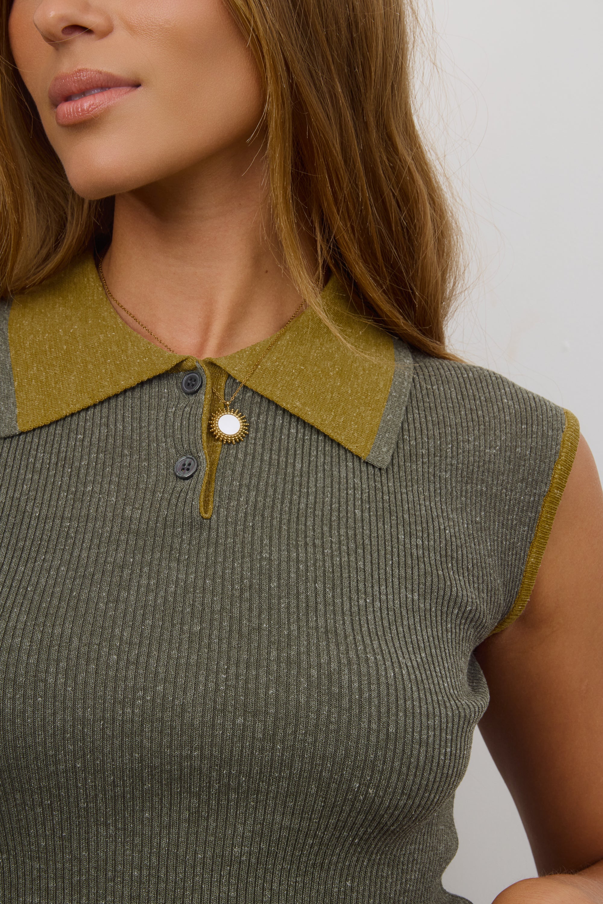 Becca Ribbed Top in Olive