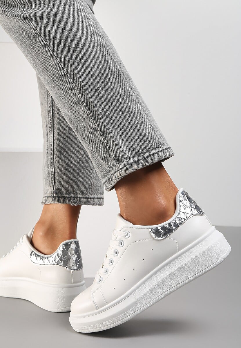 Biało-Srebrne Sneakersy na Niskiej Platformie w Klasycznym Stylu Lucid Dream