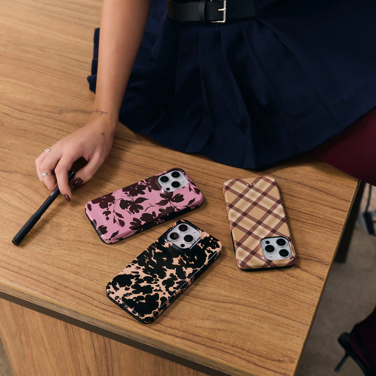 Betty - Samsung Galaxy S25 Edge Case