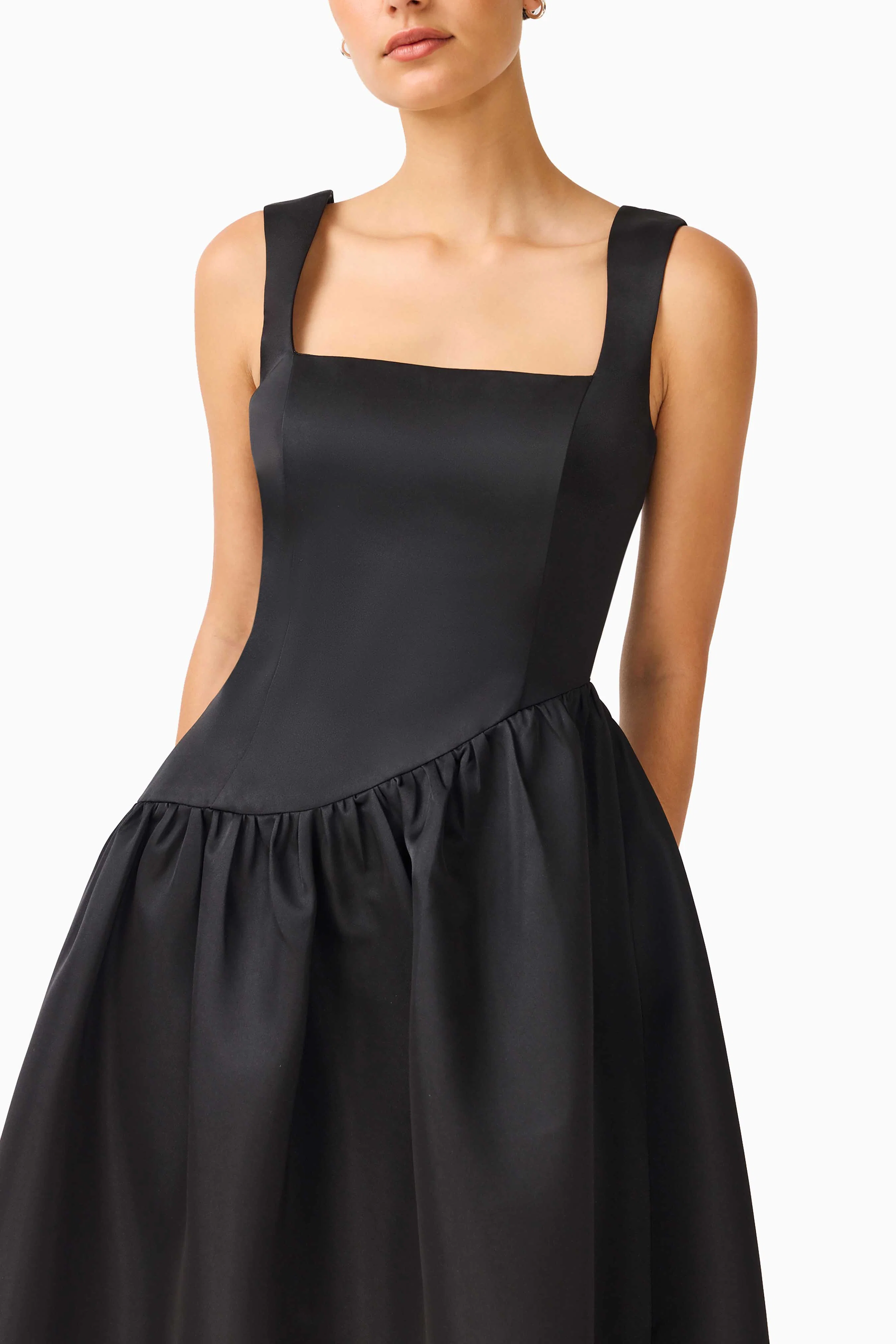 Ruelle A-Line Maxi Dress in Black