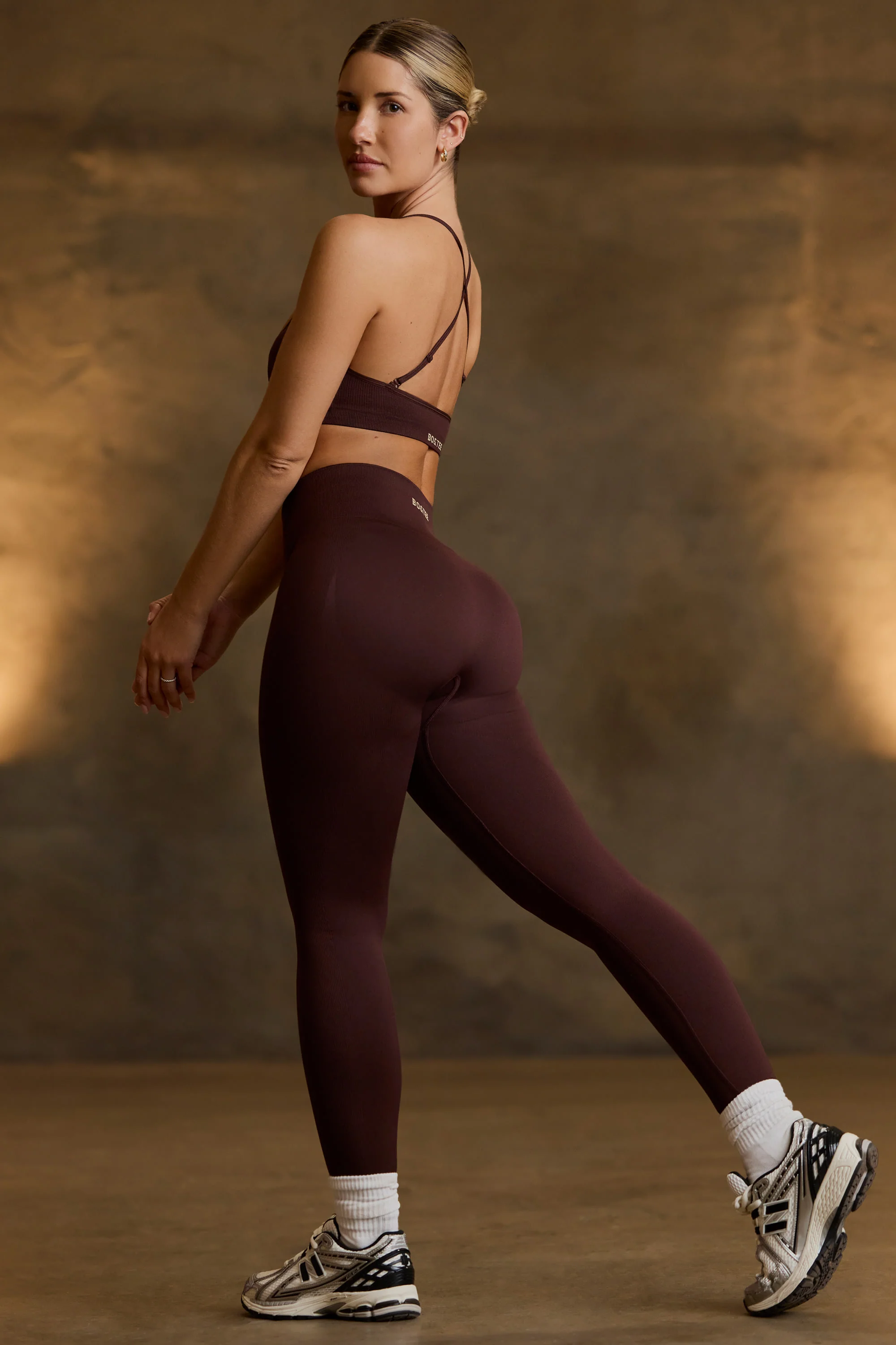 Super Sculpt Seamless Leggings in Chocolate