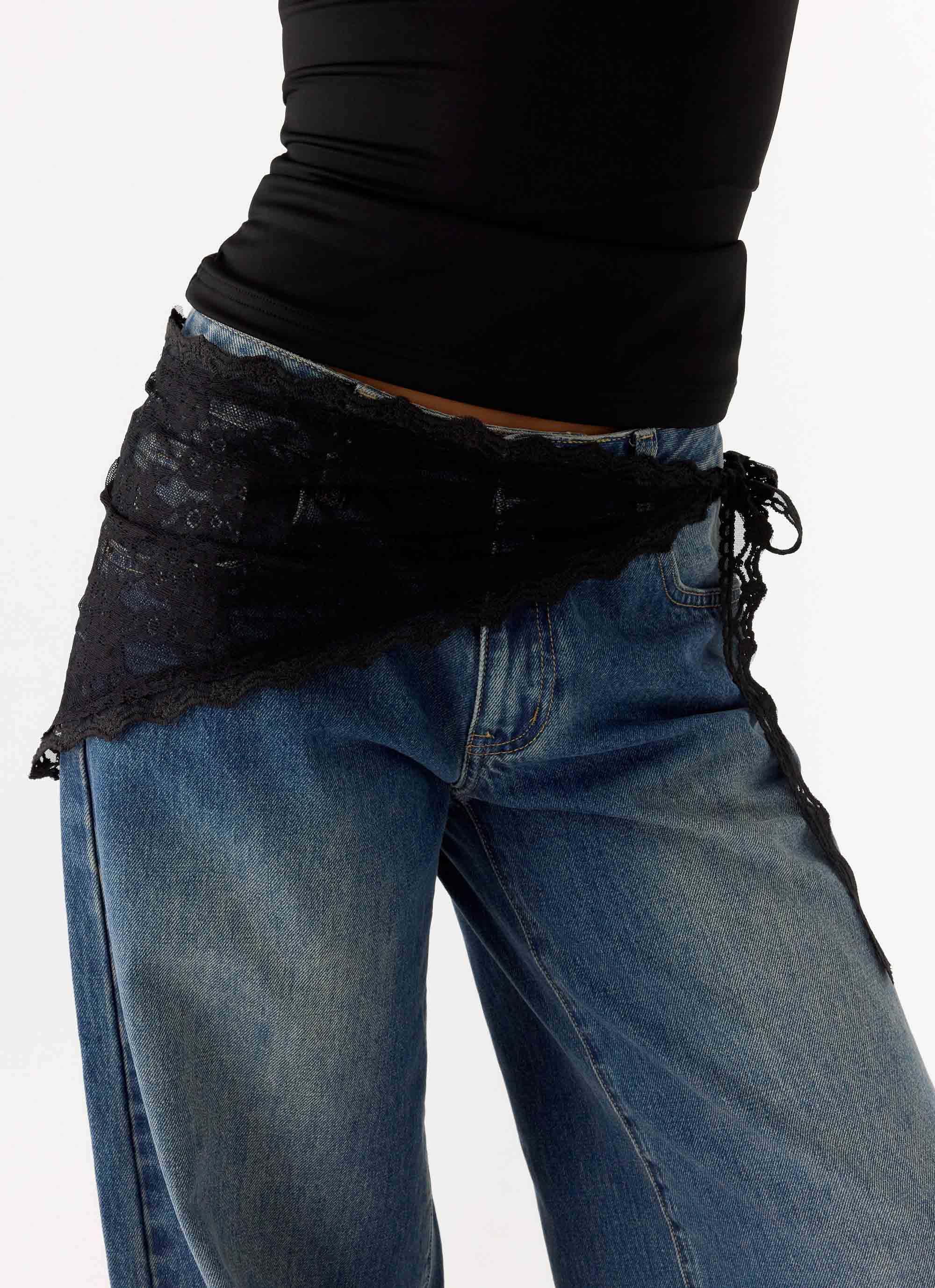 Sweet Thing Lace Scarf - Black