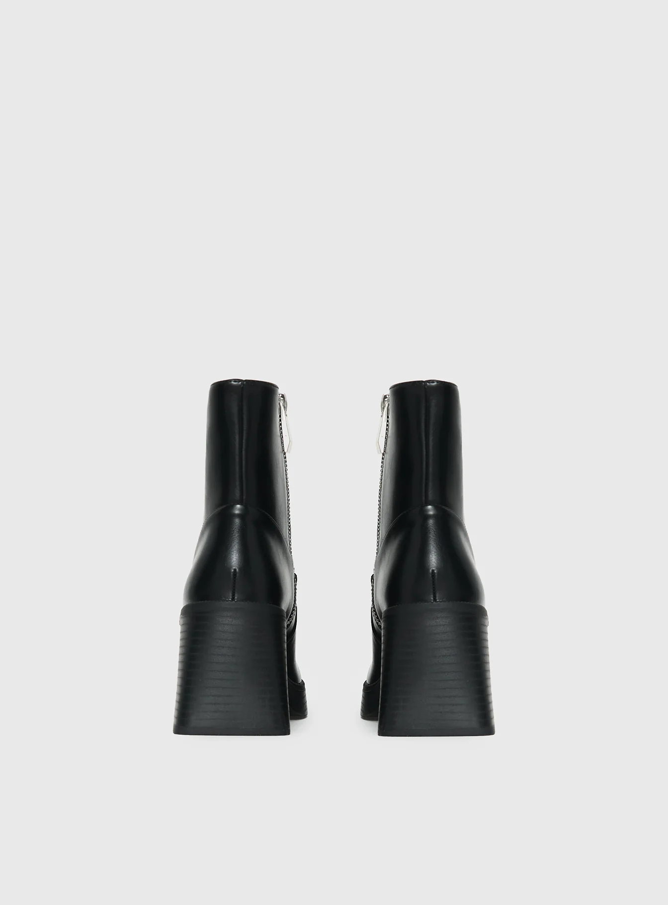 Halo Boots Black