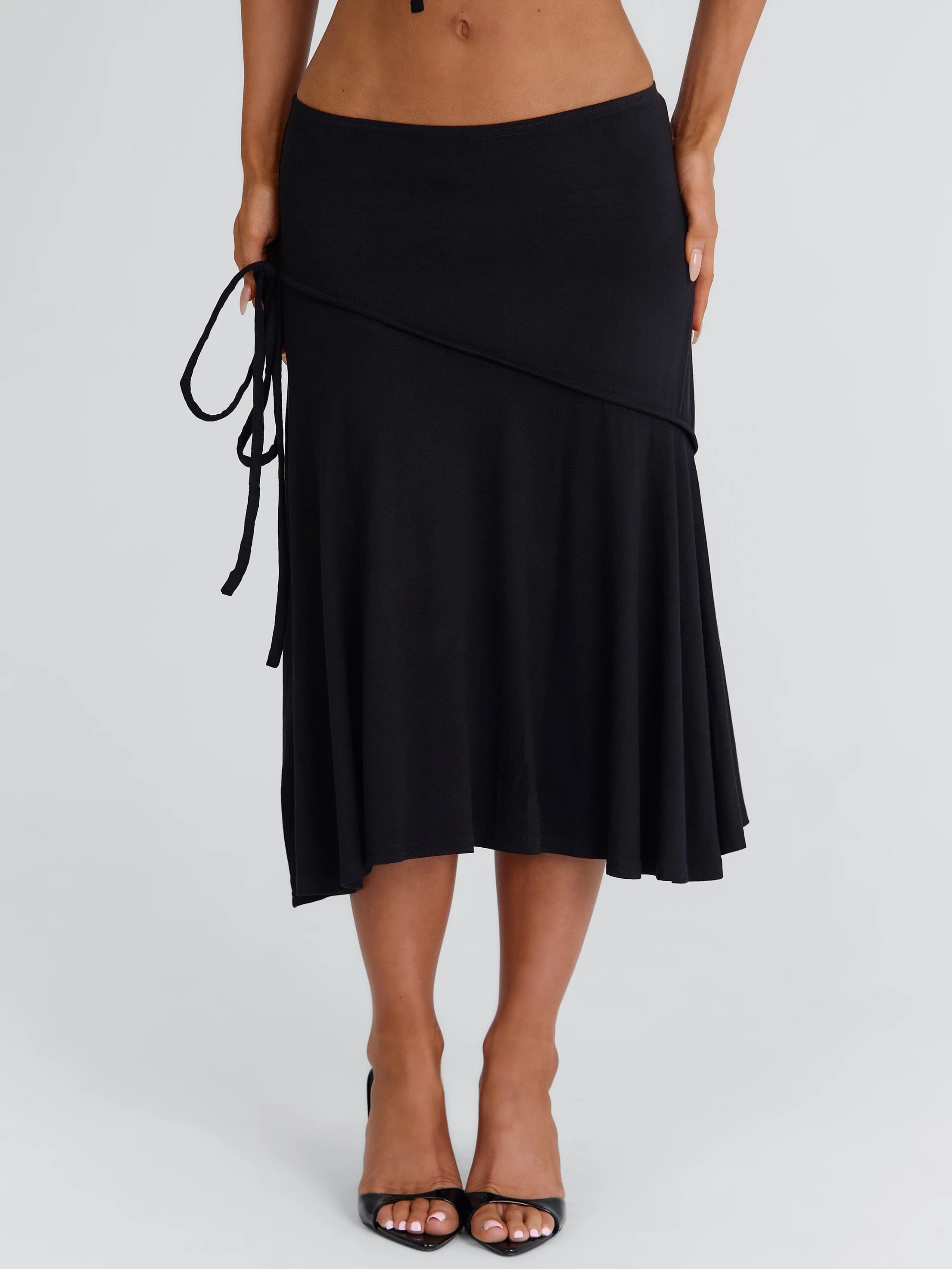Arrielle Midi Skirt Black