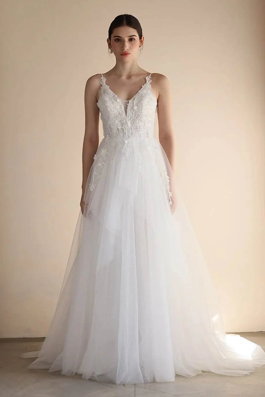 A-Line Sweep-Brush Train Lace Tulle Wedding Dress CW3550