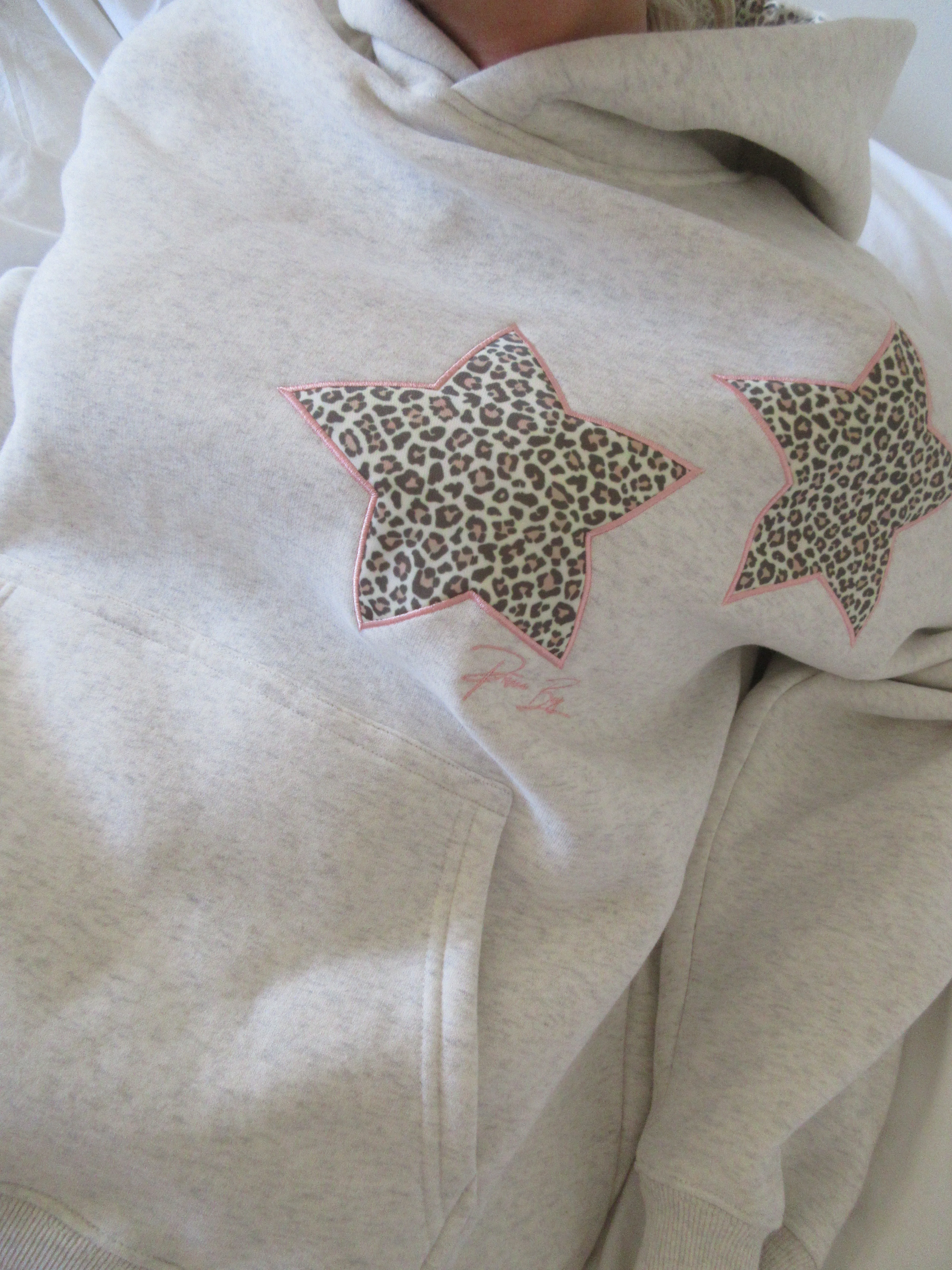 Leopard Hoodie in Heather Grey
