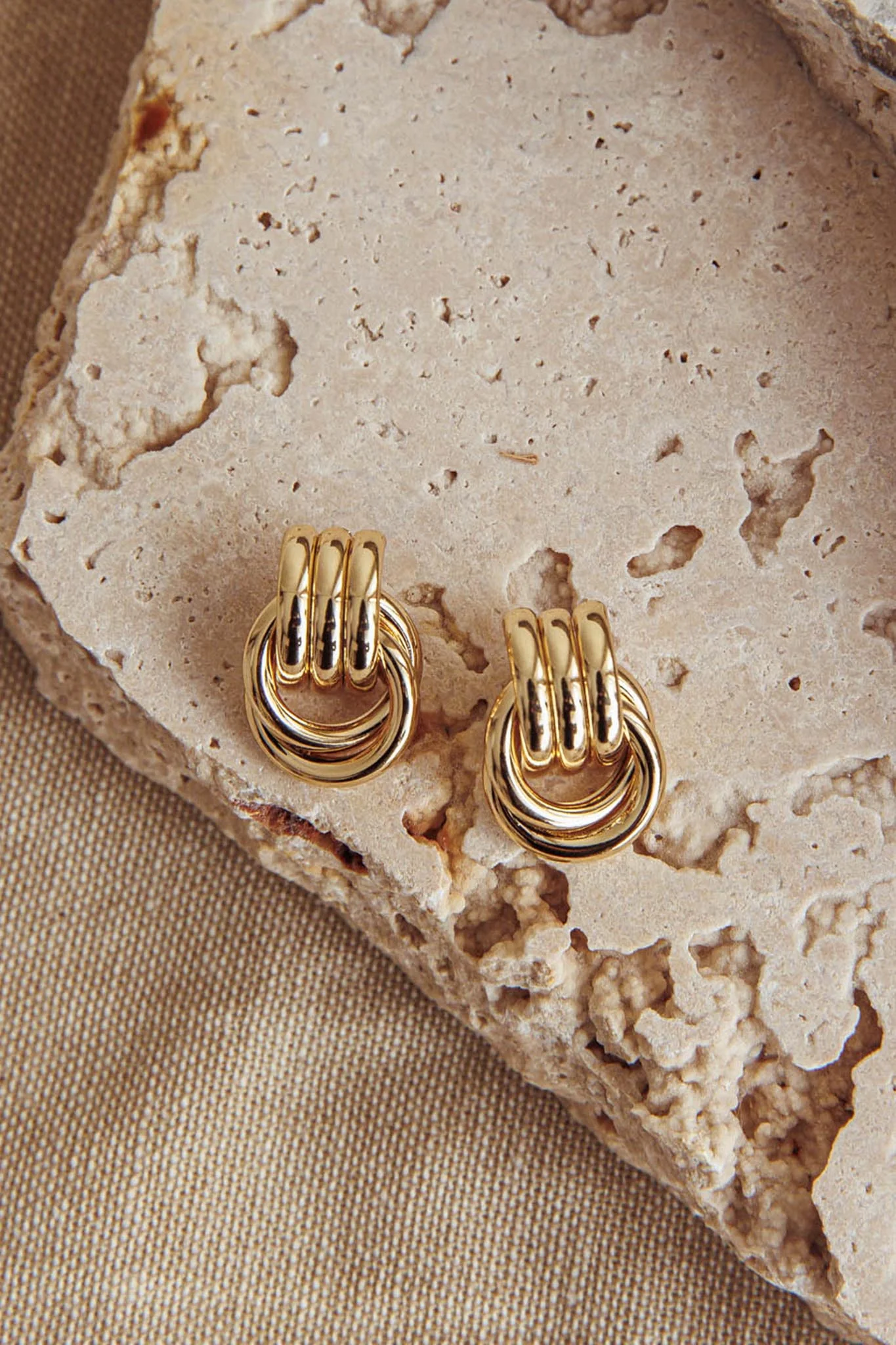 Shiloh Loop Earrings Gold