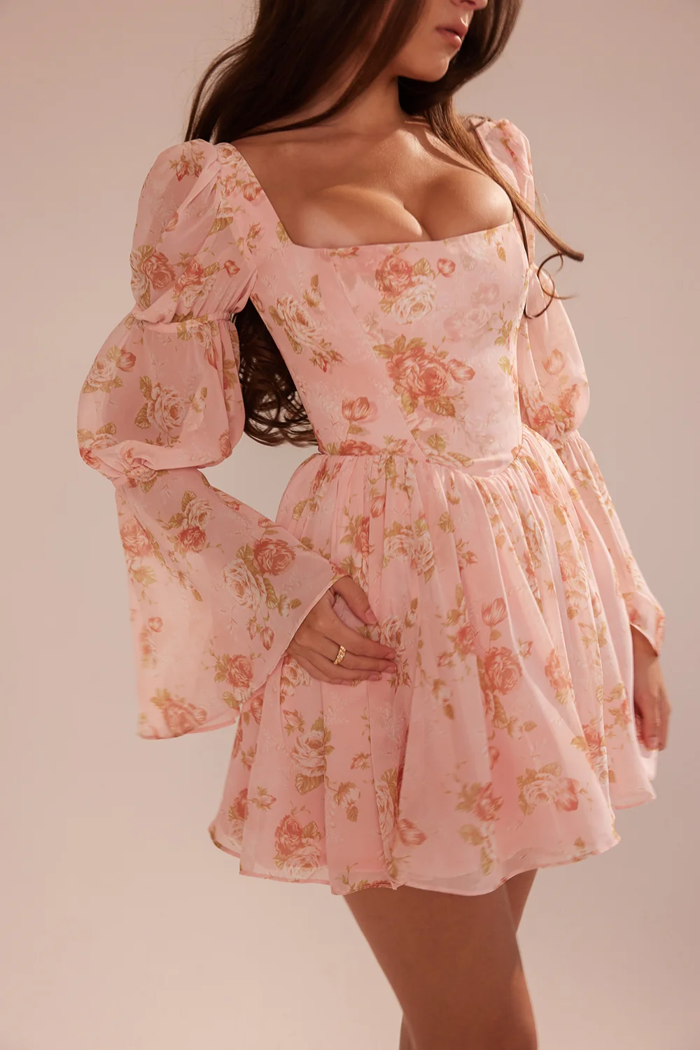 English Vintage Rose Print Puff Sleeve Mini Dress