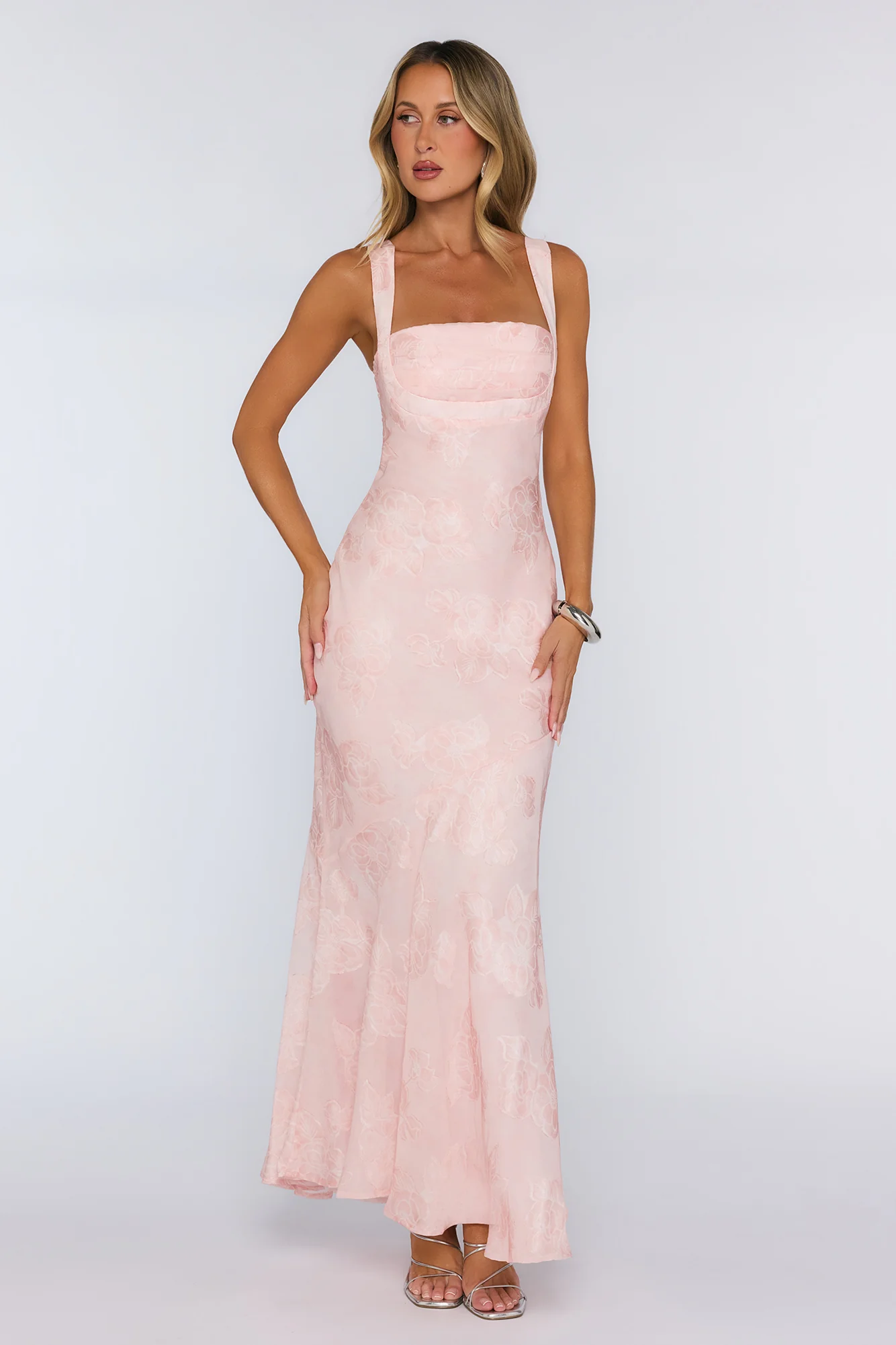 Sweetest Muse Textured Floral Fit To Flowy Maxi Dress Pink