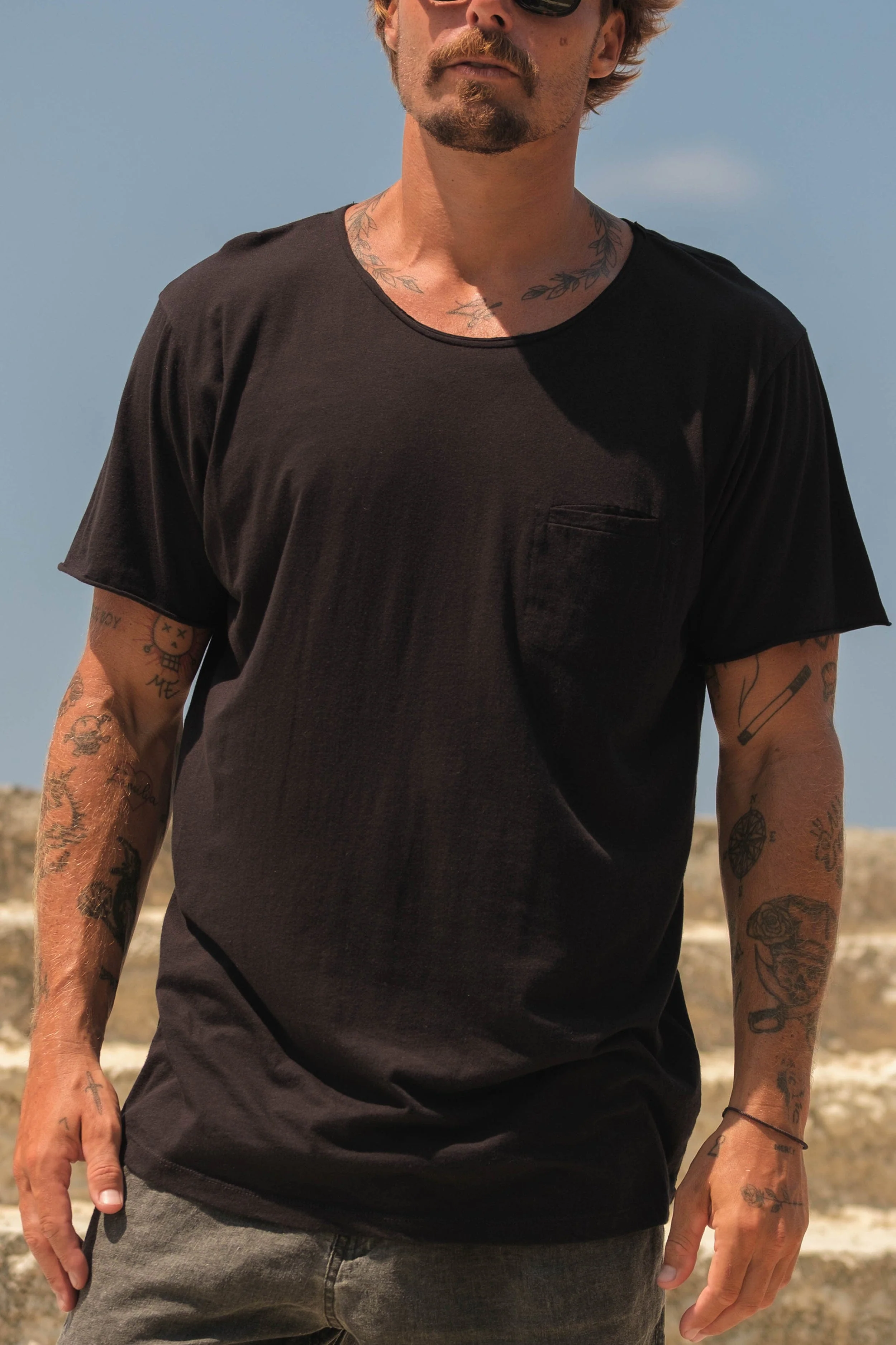 Summer Daze Tee Pocket