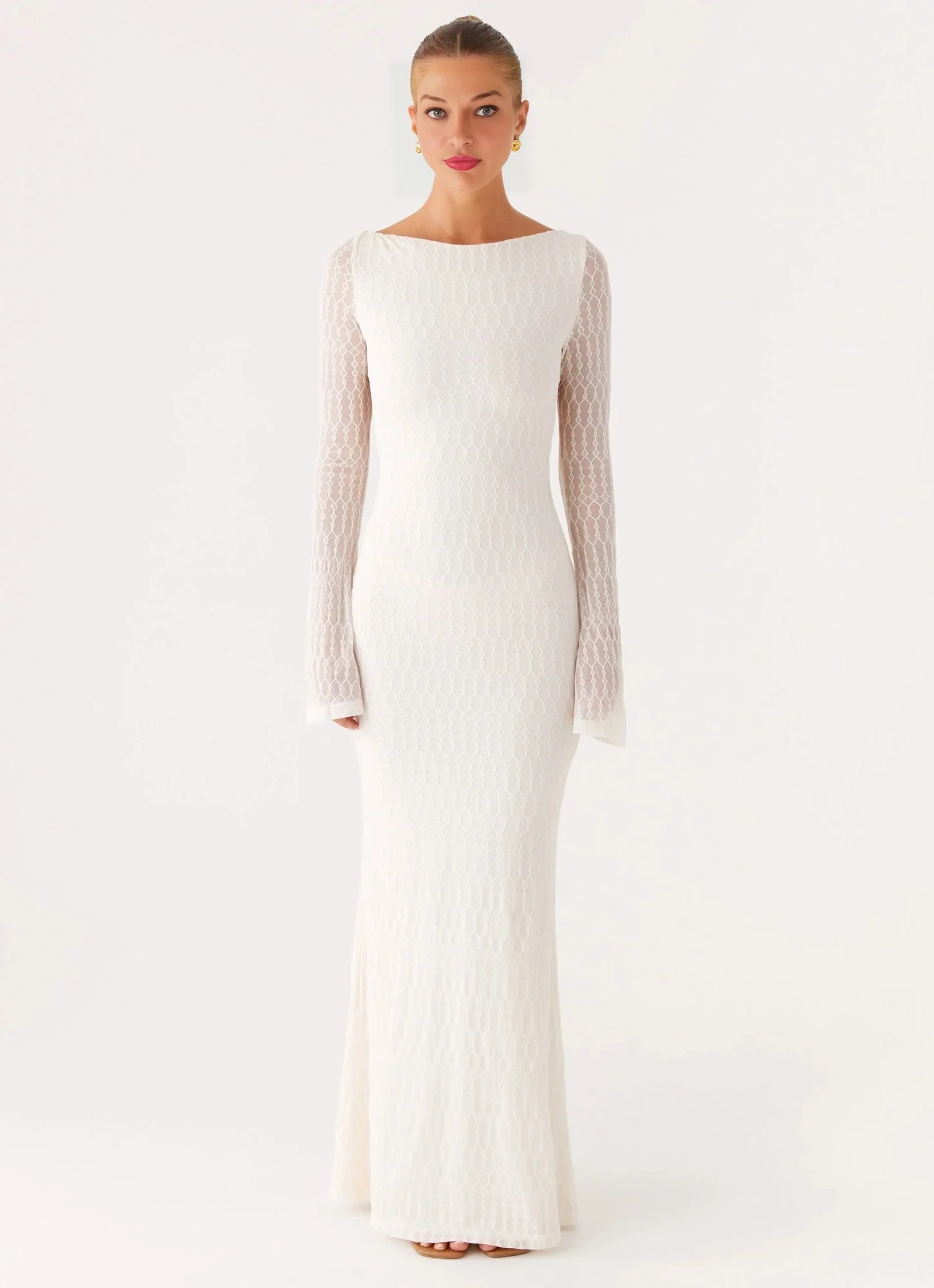 Elegeleges Exclusive - Ethereal Long Sleeve Maxi Dress - Ivory