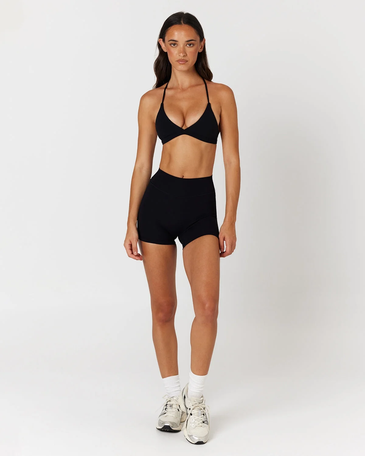 Form Invisible Scrunch Shorts 4