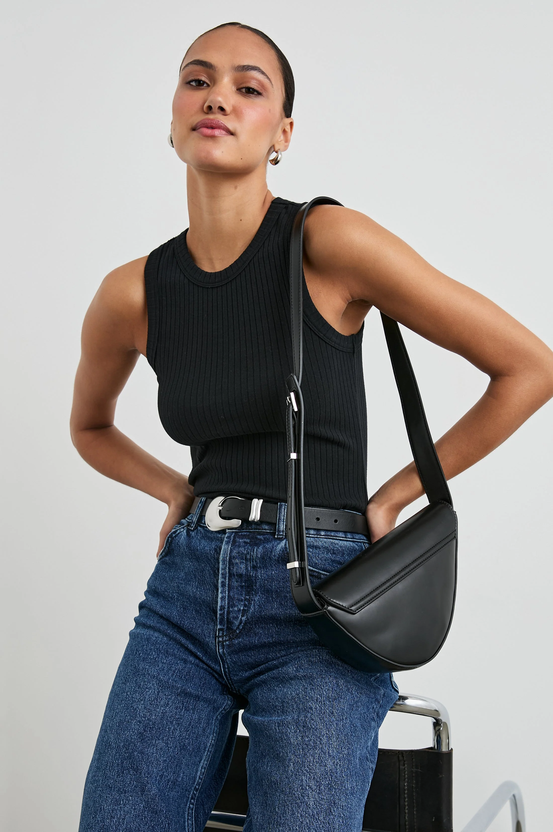 The Racer Tank - True Black