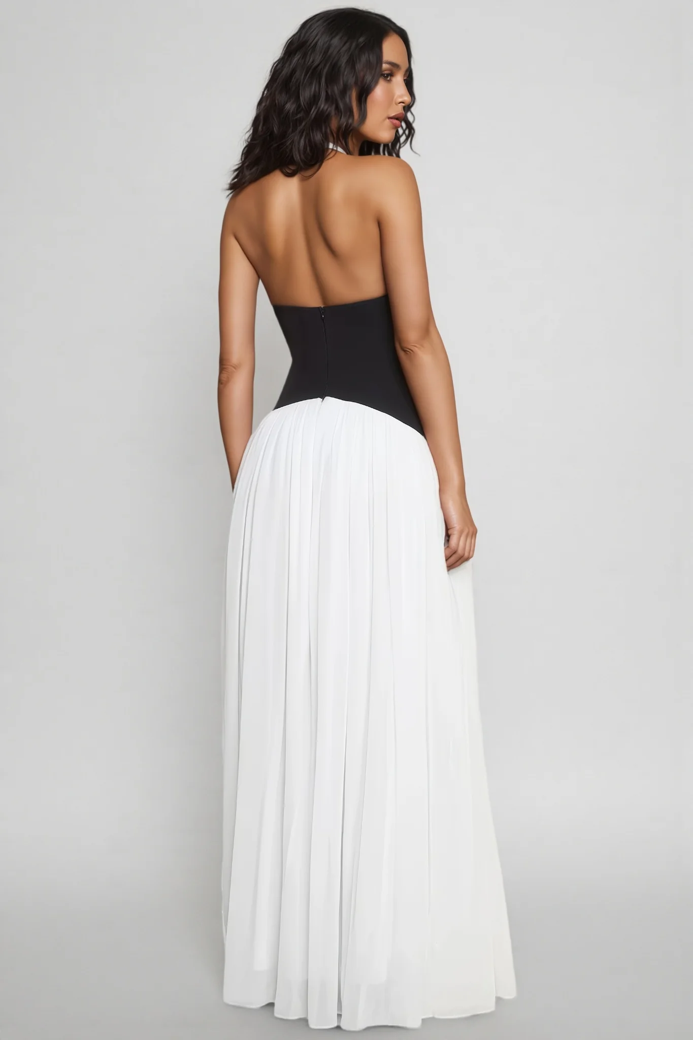Majrela Off-Shoulder Backless Maxi Dress