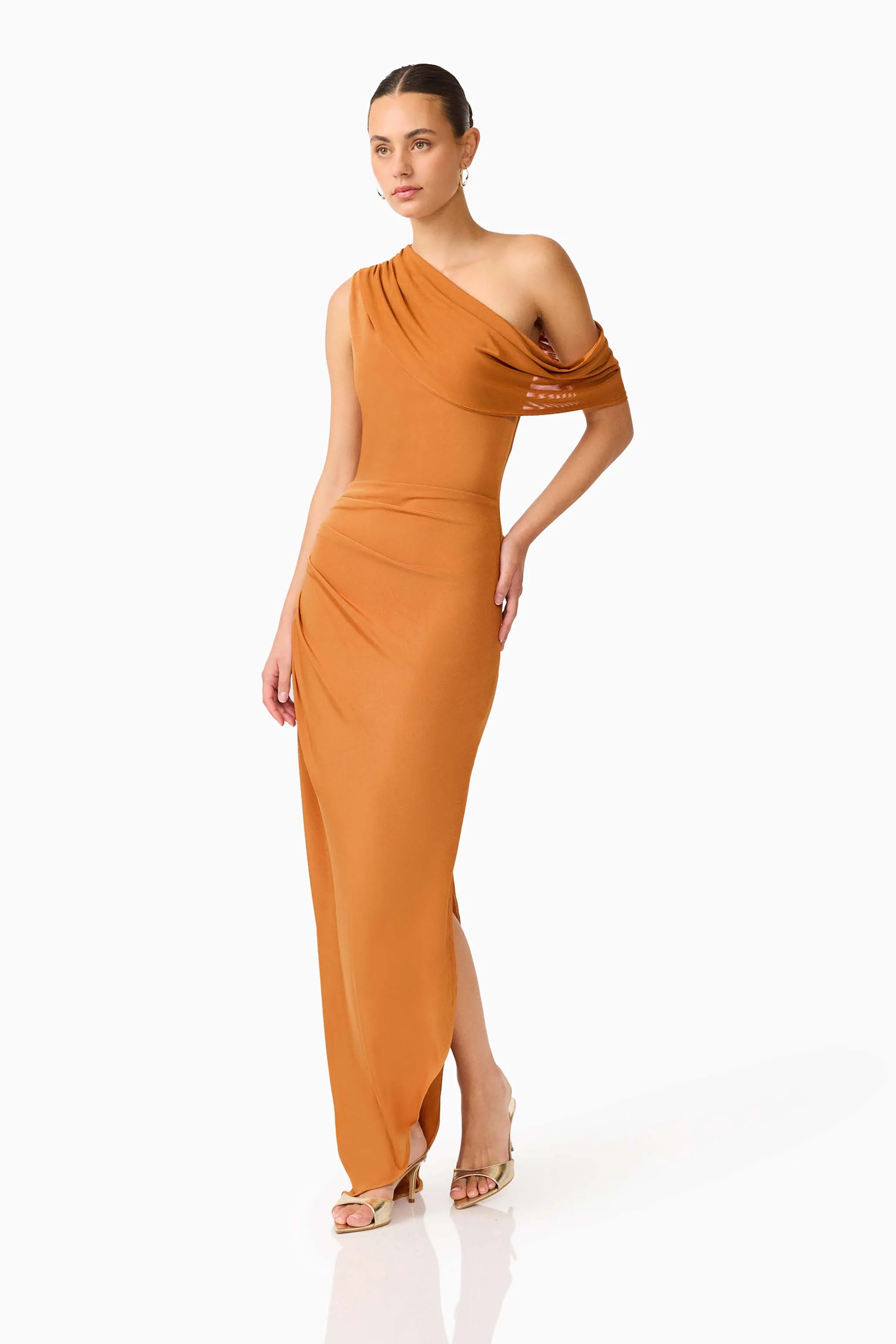 CURAAE Roya Off Shoulder Maxi Dress in Caramel Brown
