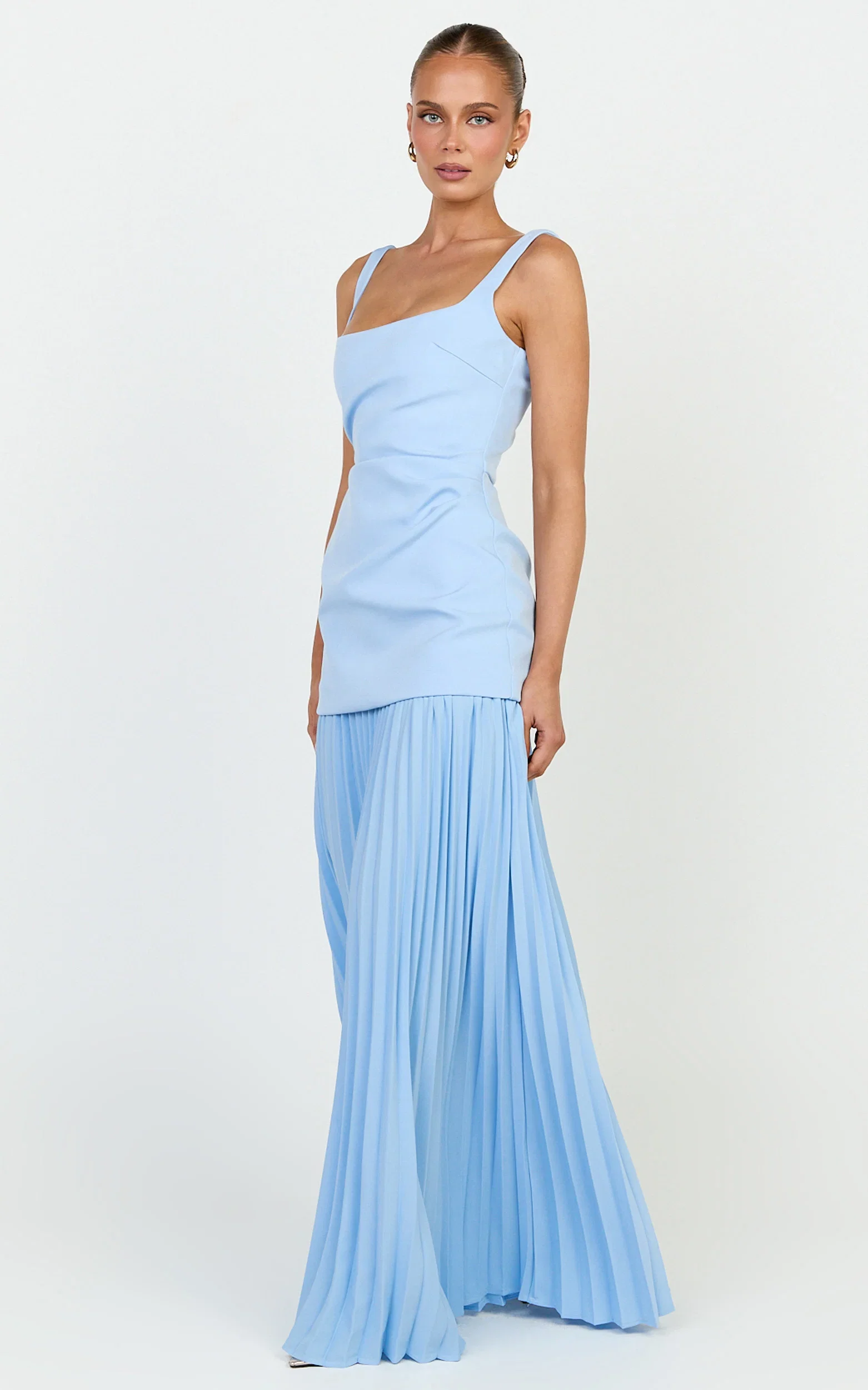 Sol Maxi Dress - Scooped Neck Contrast Pleated Dress in Light Blue
