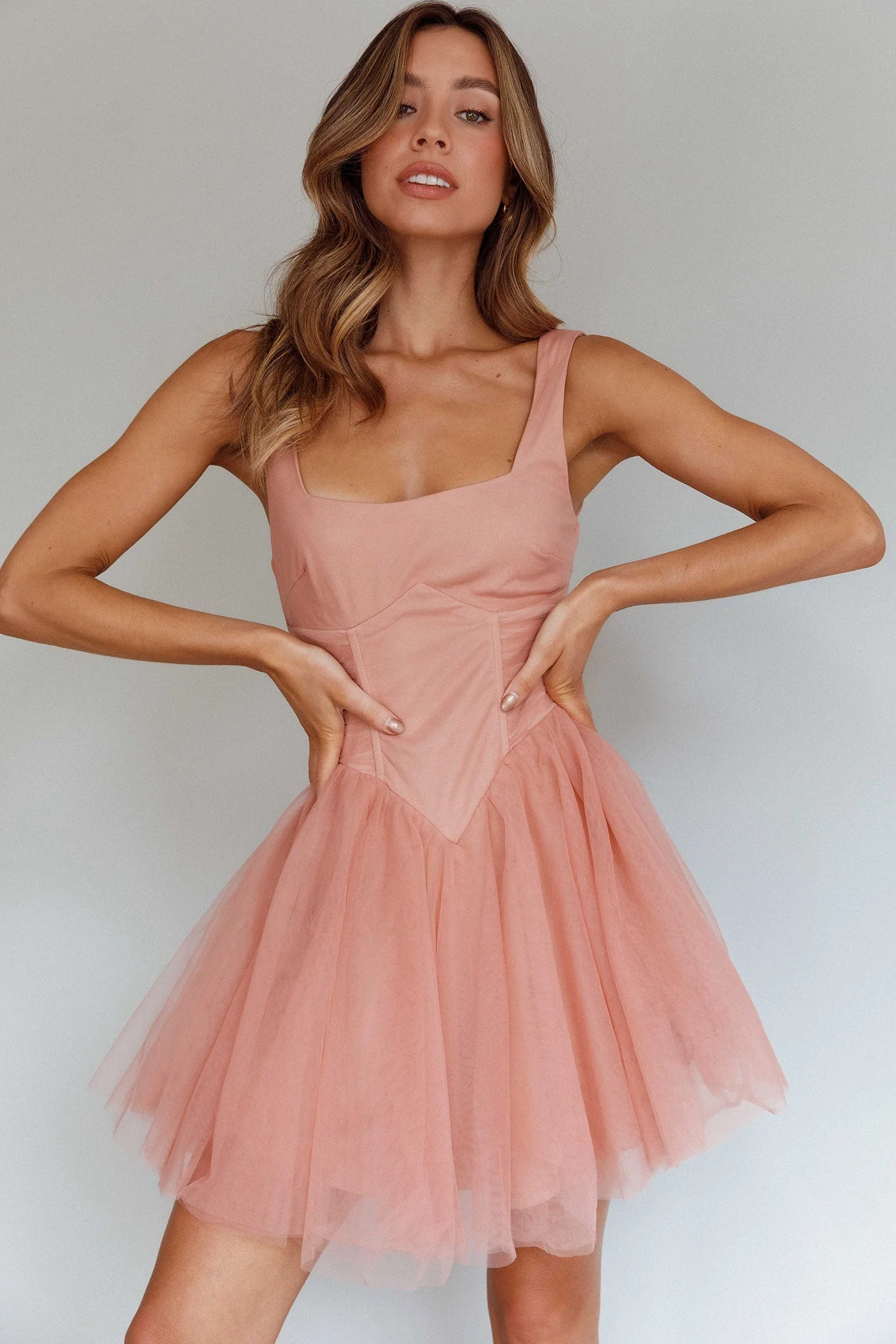 La Ballerine Layered Mesh Mini Dress Lipstick - luluinthesky