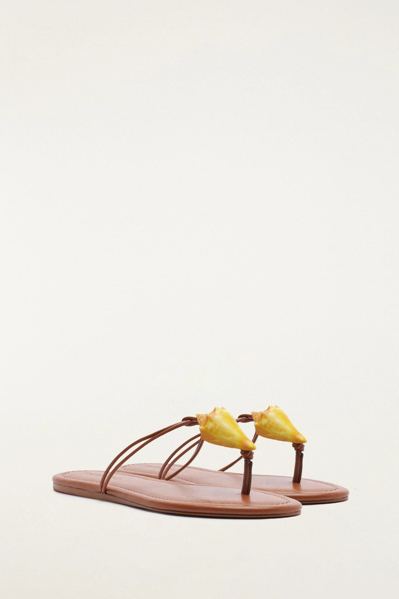 Shell Flat Sandal
