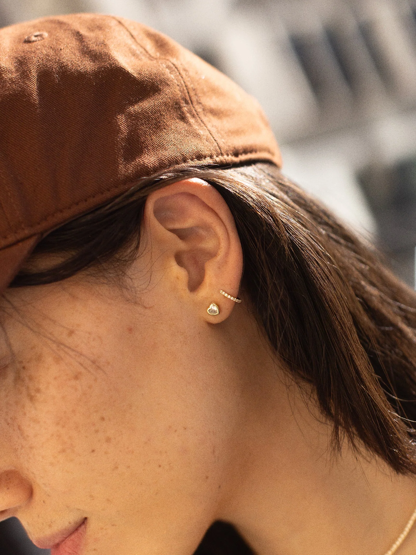 Paloma 14K Gold Heart Earrings - Heart Stone