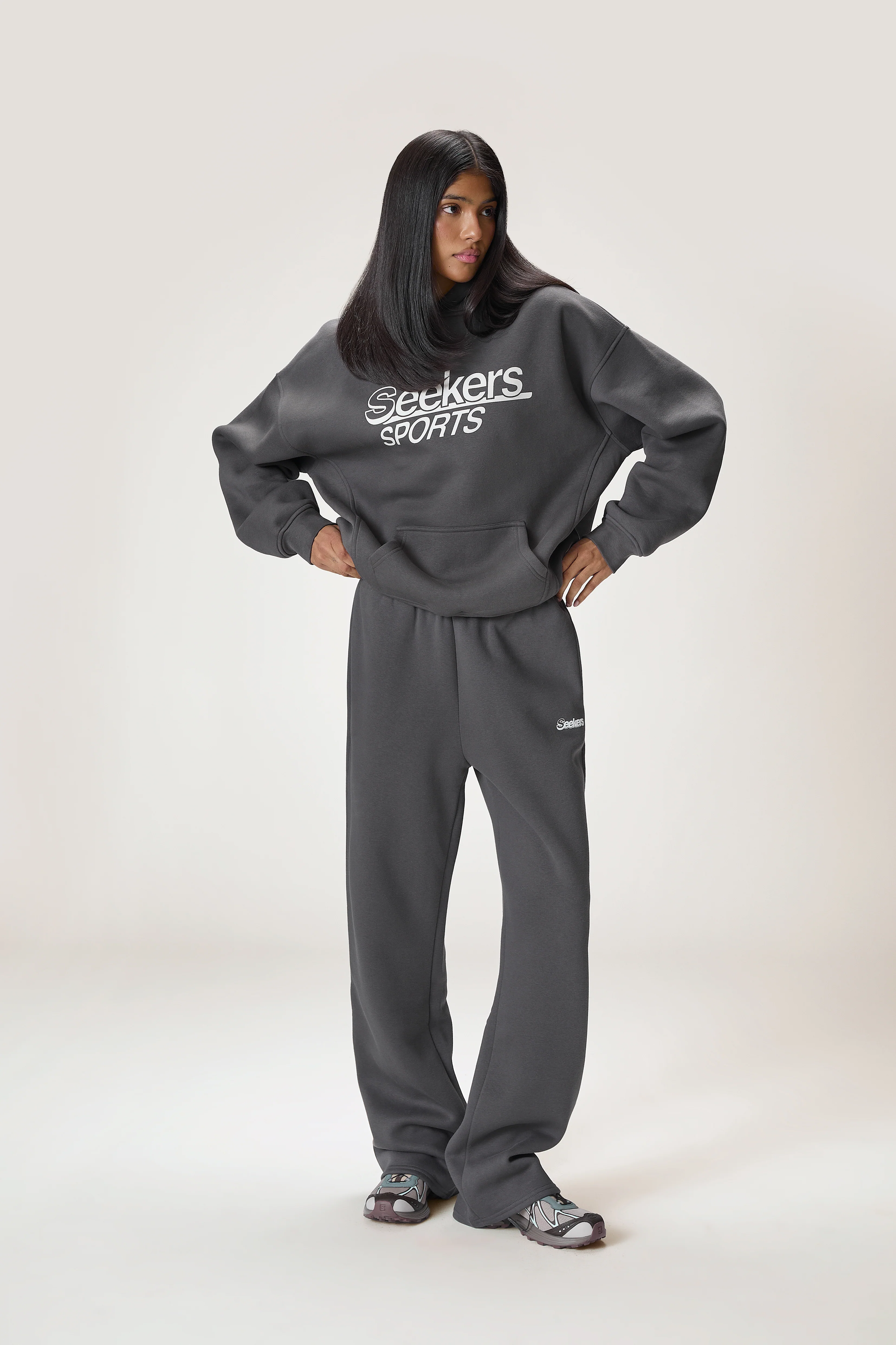 Seekers Sports Hoodie in Charcoal