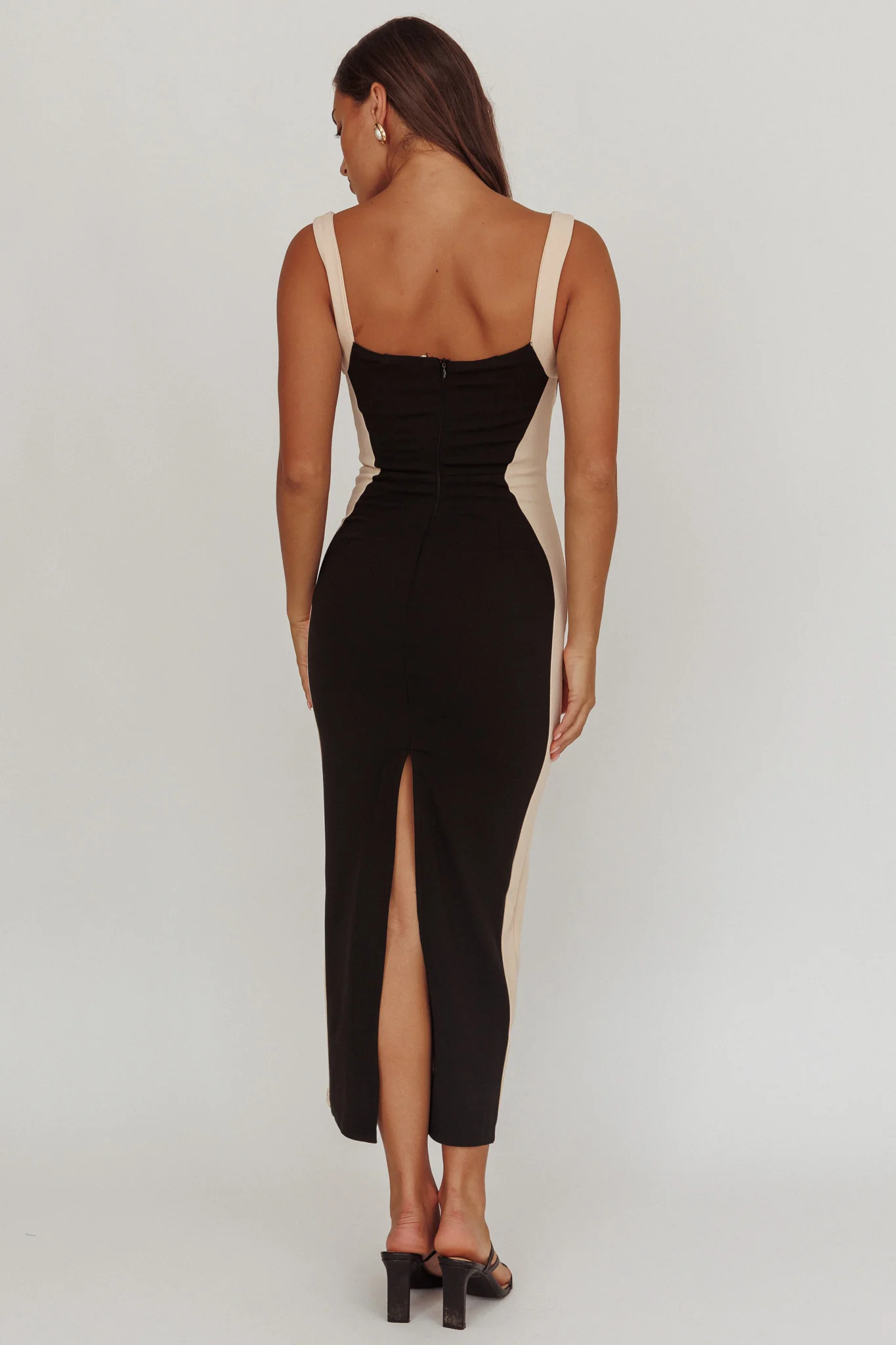 Tenika Contrast Bodycon Midi Dress Black - luluinthesky