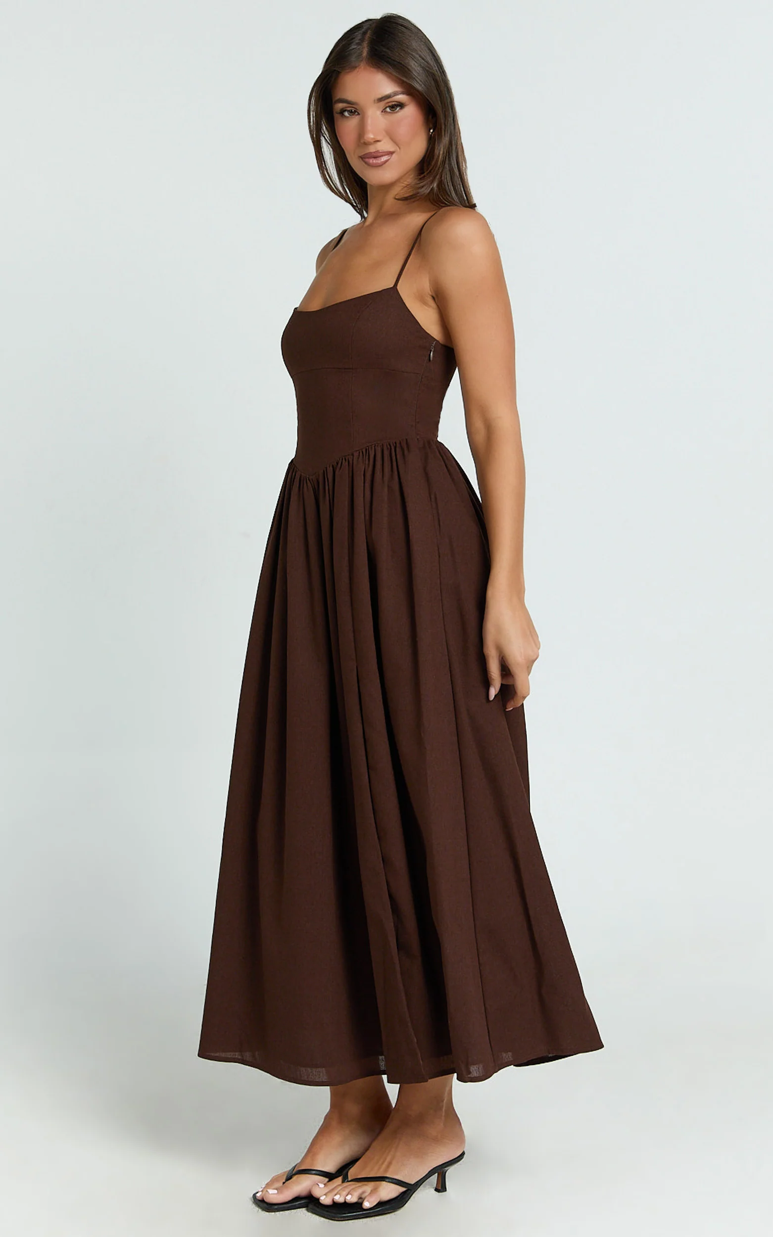 Morris Midi Dress - Linen Scoop Neck Gathered Dress in Chocolate