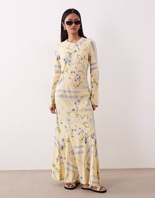 round neck maxi dress in yellow floral print