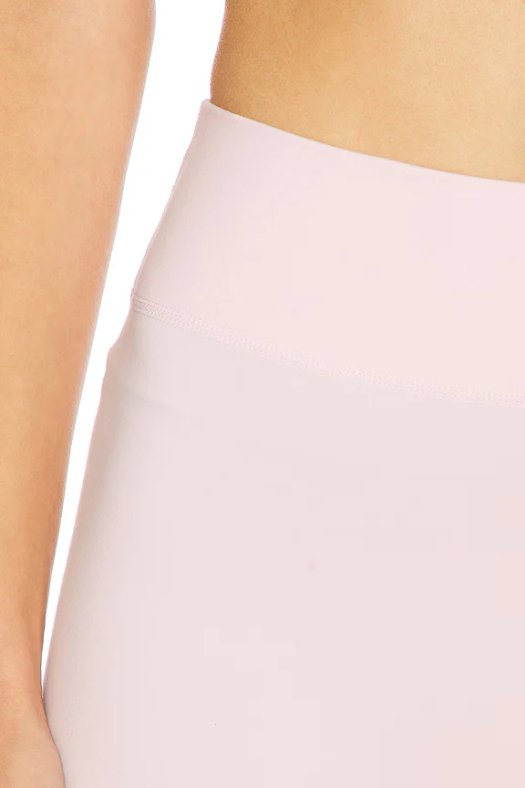 The Essentials Legging