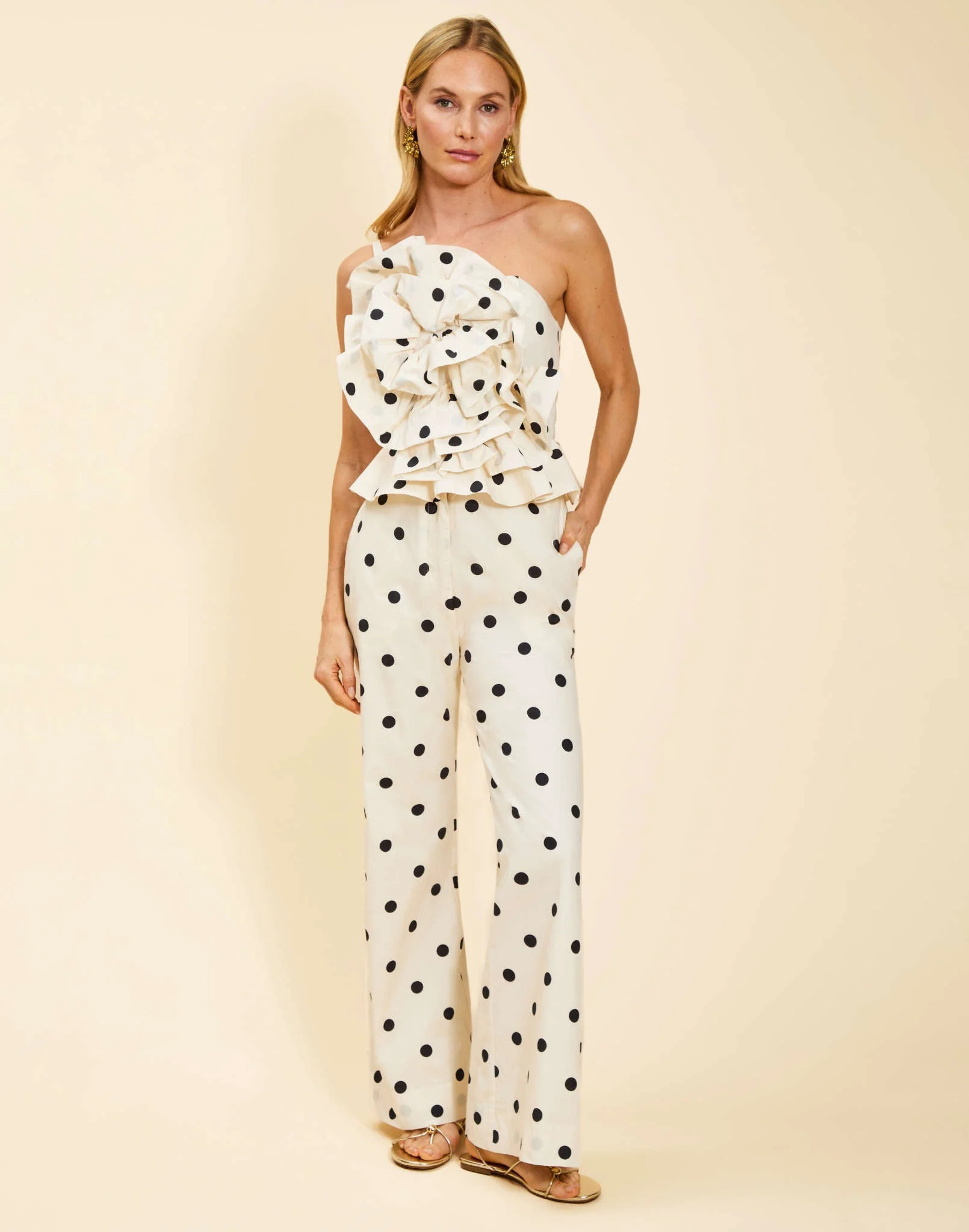 Vina One-Shoulder Top