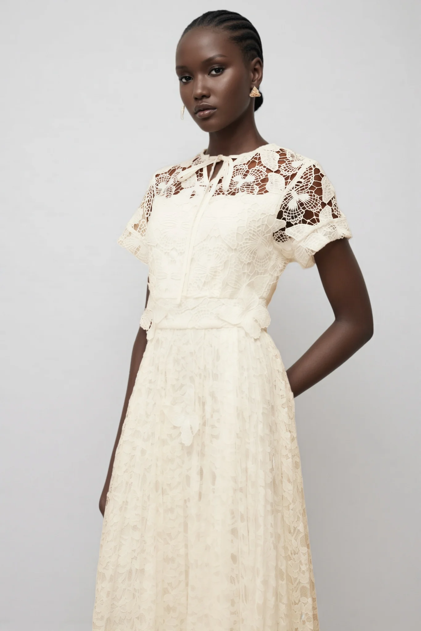 Zephrt White Lace Maxi Dress