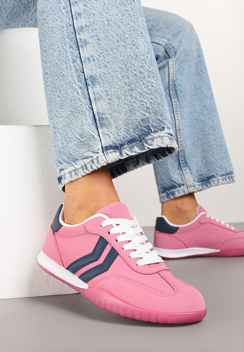 Różowe Sneakersy w Stylu Tenisówek z Paskami na Boku Cholewki Aitoria