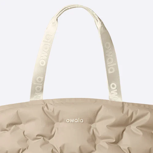 Owala The Cloud Inflatable insulation. Packs flat. 16L capacity Beige Babe