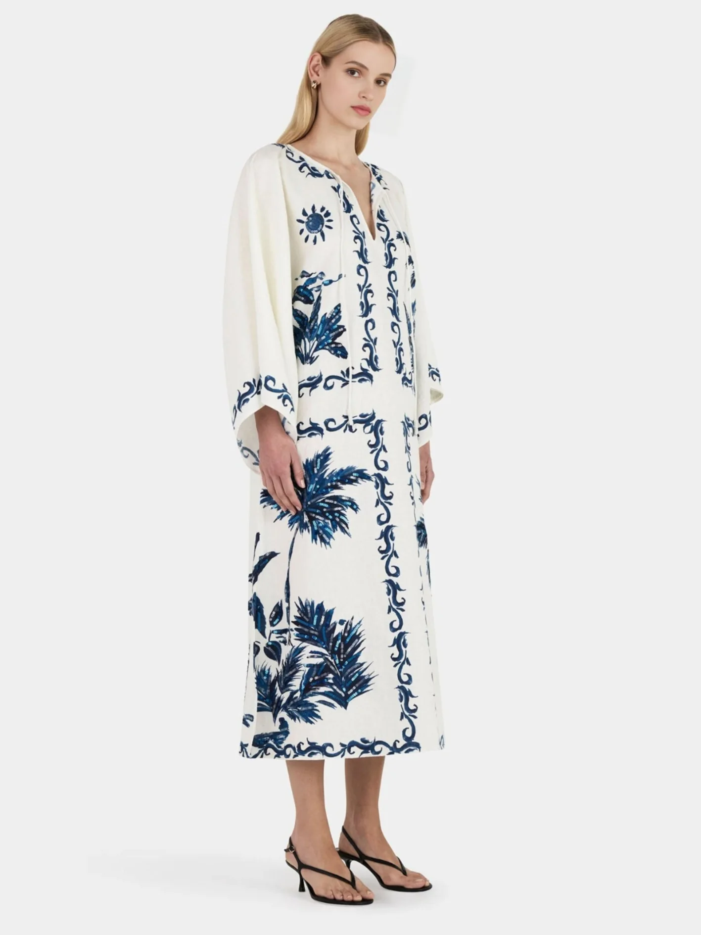 Boho-Inspired Maxi Dress with Print