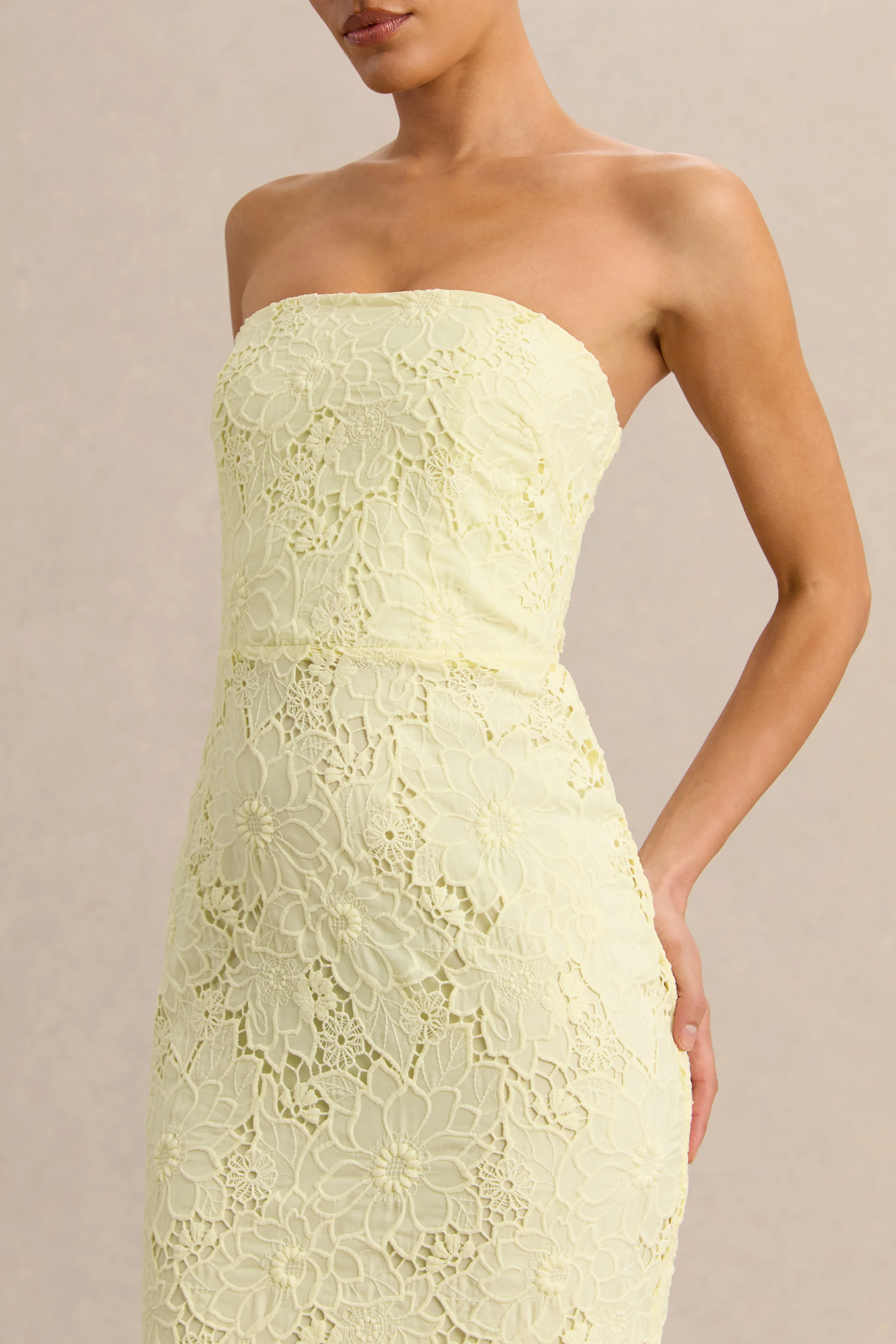 Suzie | Lemon Lace Bandeau Maxi Dress