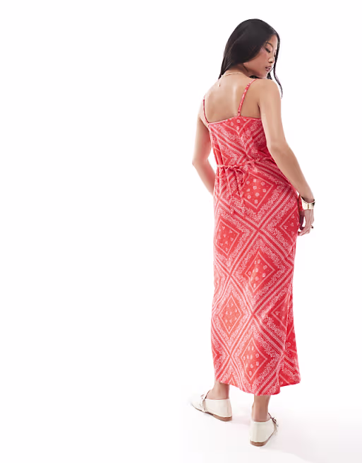 Miss Selfridge Petite strappy scoop neck maxi slip dress in bandana print